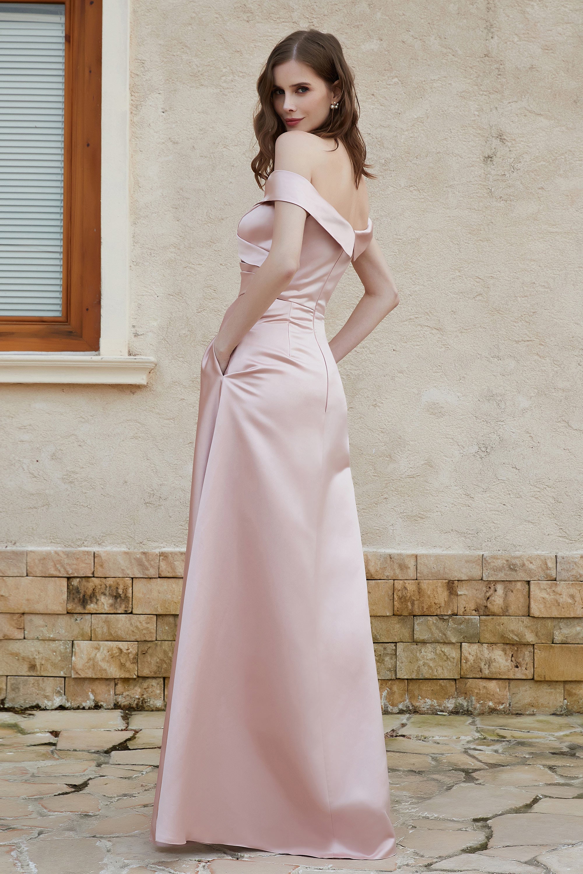 Off the Shoulder Satin Cap Sleeves Formal Evening Prom Dresses Pleated Wedding Party Gowns