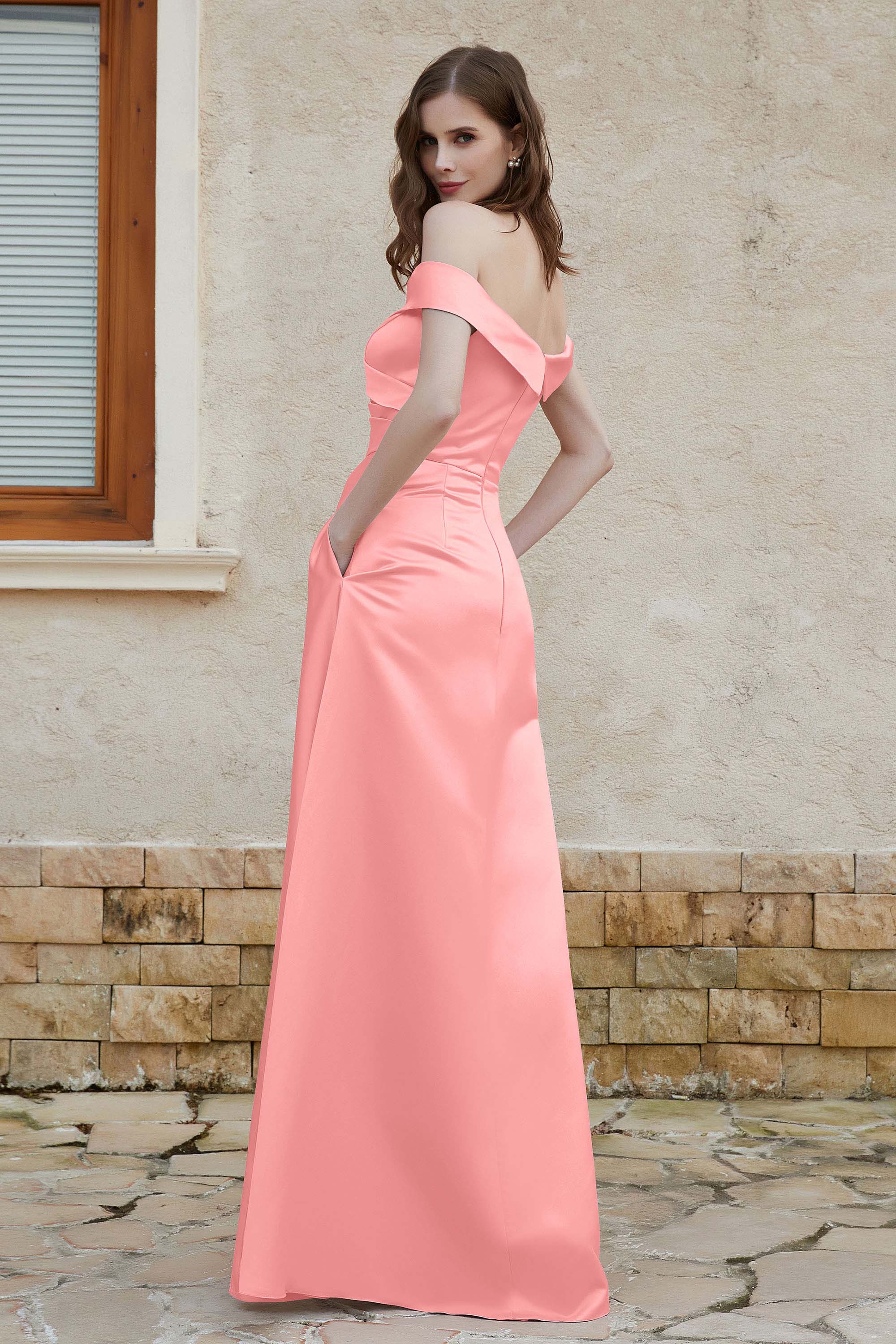 Off the Shoulder Satin Cap Sleeves Formal Evening Prom Dresses Pleated Wedding Party Gowns
