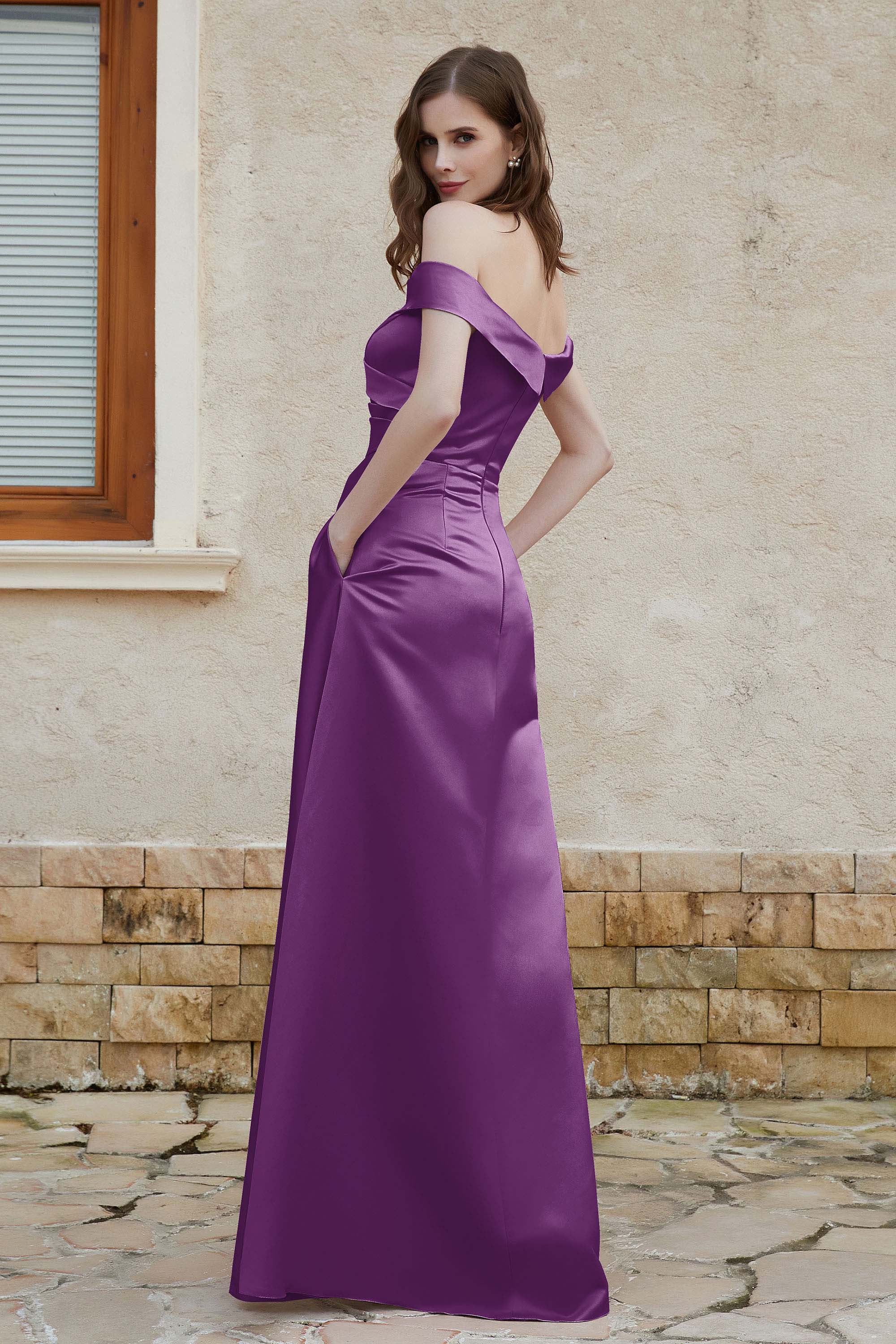 Off the Shoulder Satin Cap Sleeves Formal Evening Prom Dresses Pleated Wedding Party Gowns
