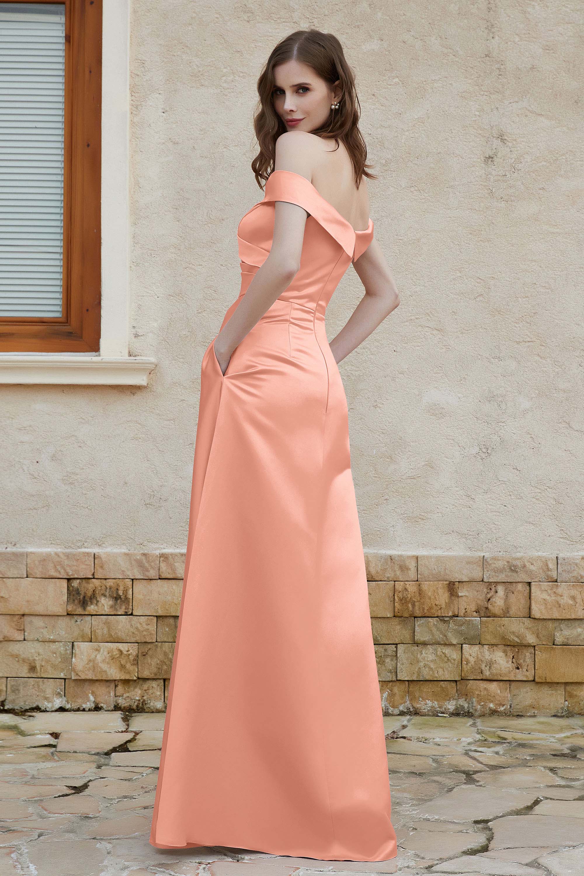 Off the Shoulder Satin Cap Sleeves Formal Evening Prom Dresses Pleated Wedding Party Gowns