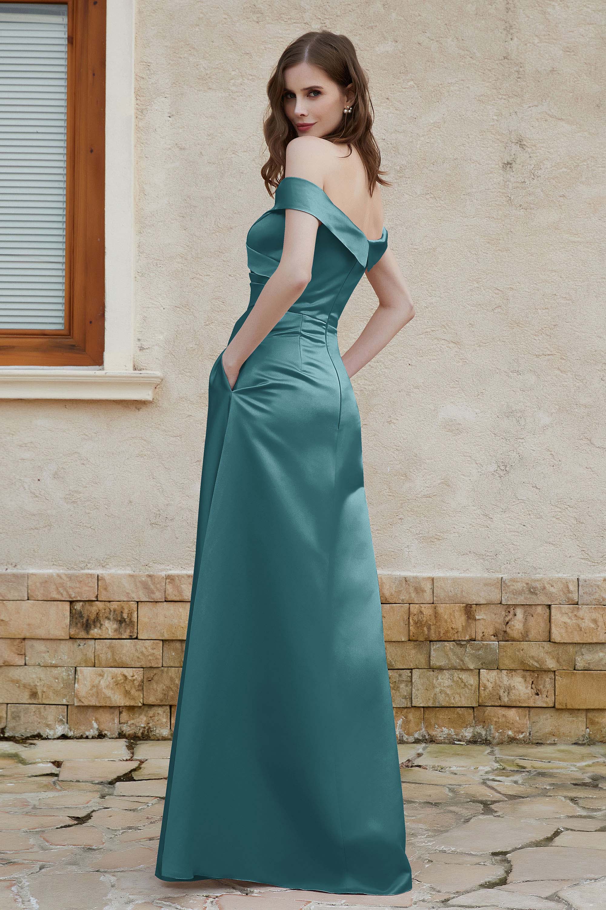Off the Shoulder Satin Cap Sleeves Formal Evening Prom Dresses Pleated Wedding Party Gowns