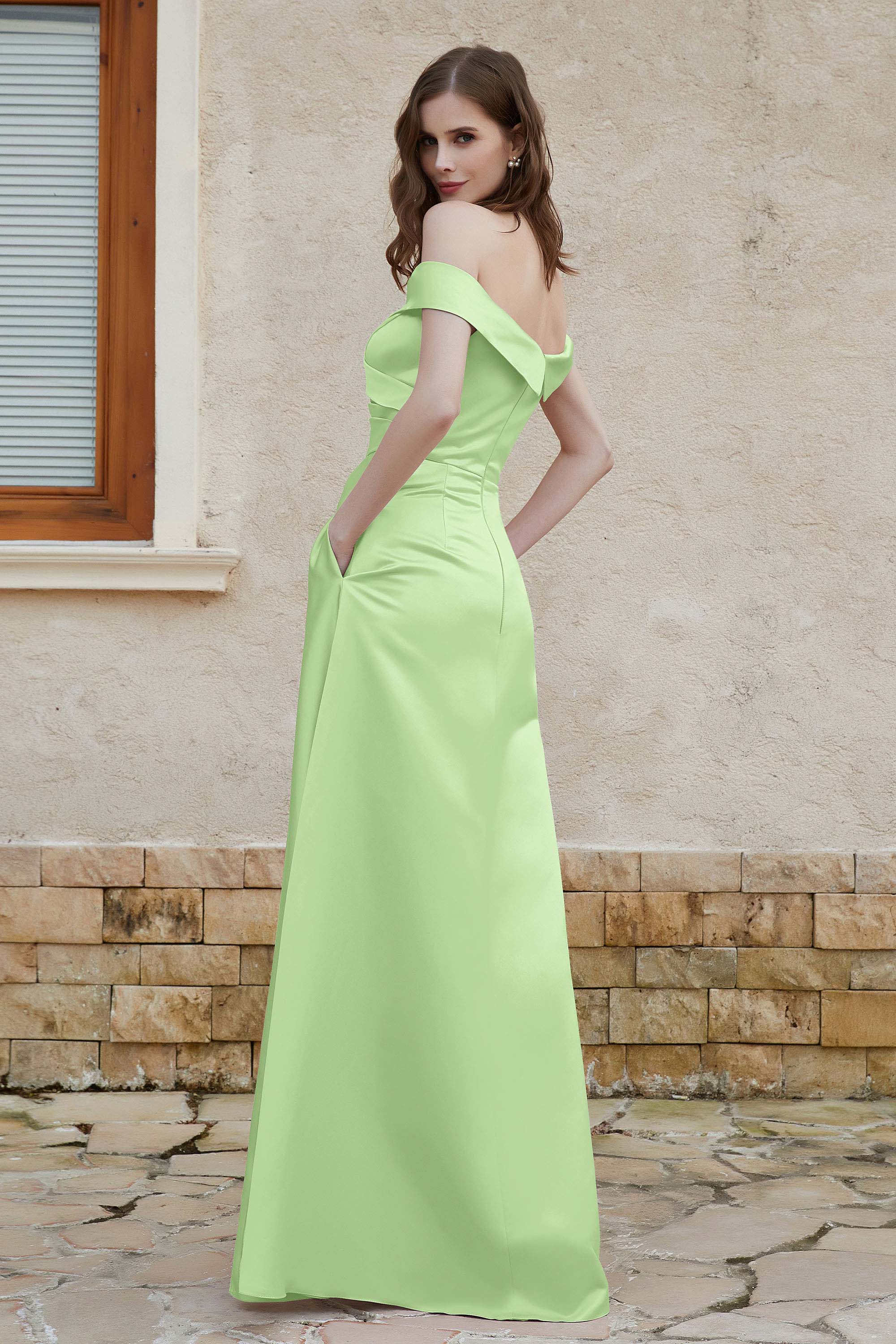 Off the Shoulder Satin Cap Sleeves Formal Evening Prom Dresses Pleated Wedding Party Gowns