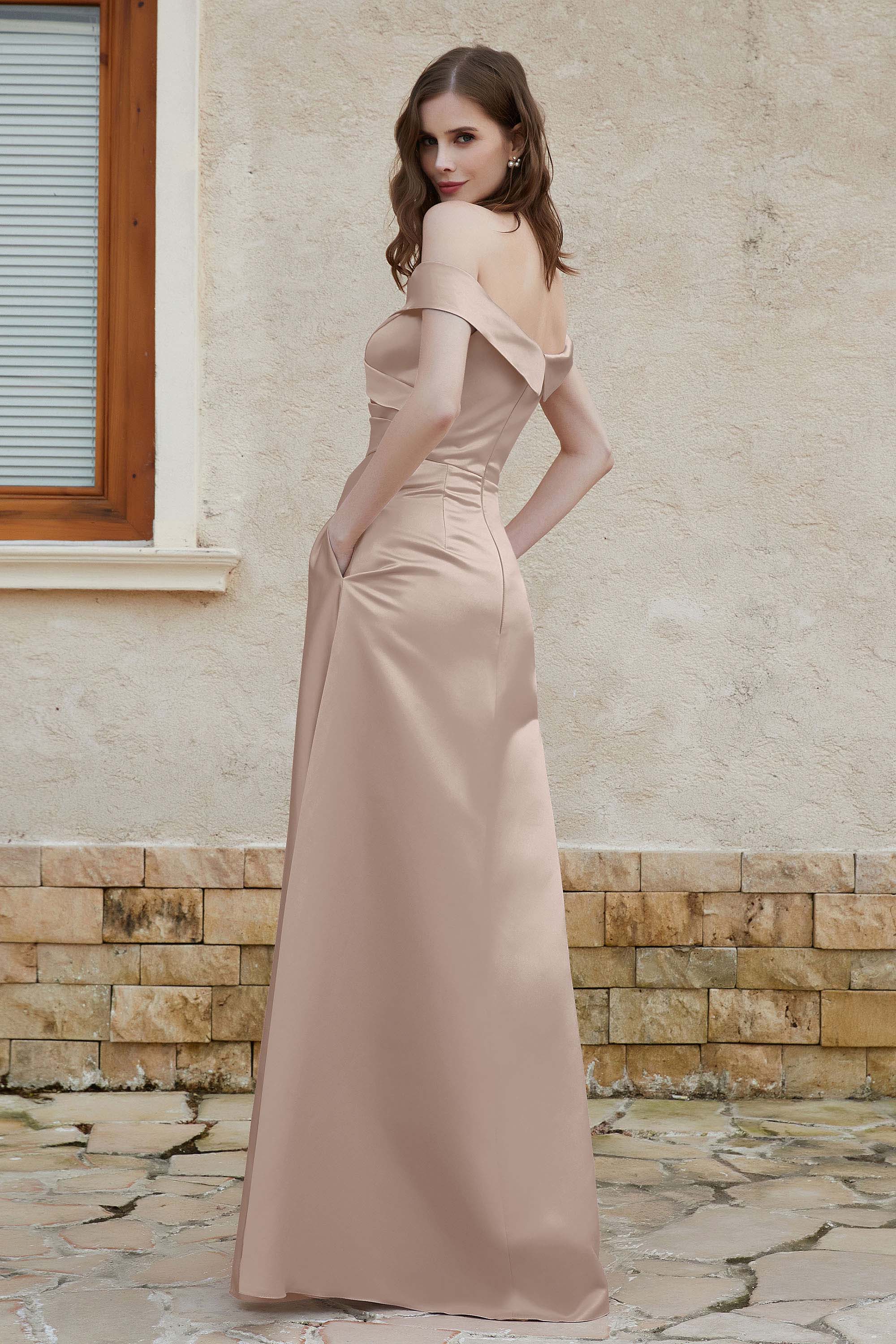 Off the Shoulder Satin Cap Sleeves Formal Evening Prom Dresses Pleated Wedding Party Gowns