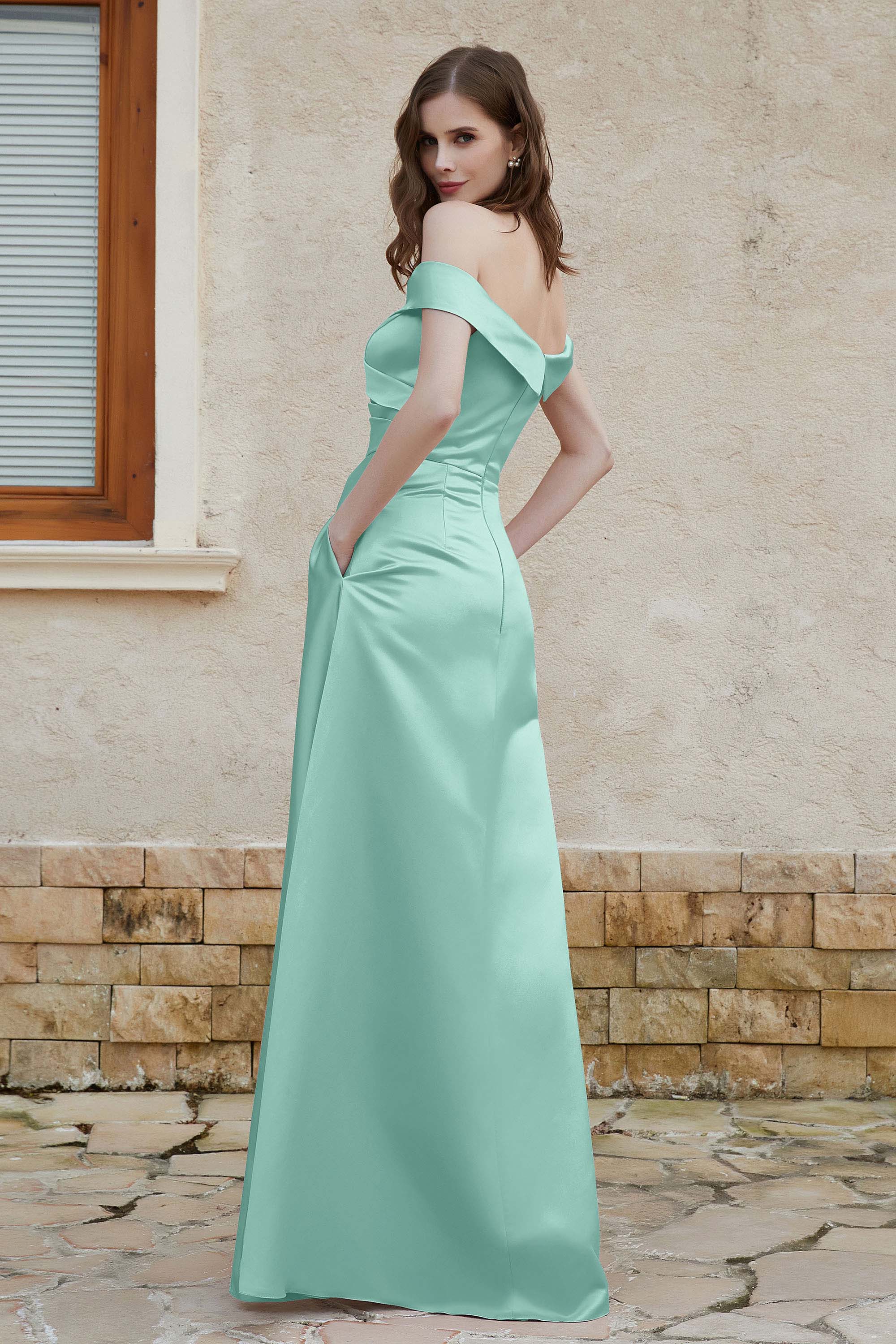 Off the Shoulder Satin Cap Sleeves Formal Evening Prom Dresses Pleated Wedding Party Gowns