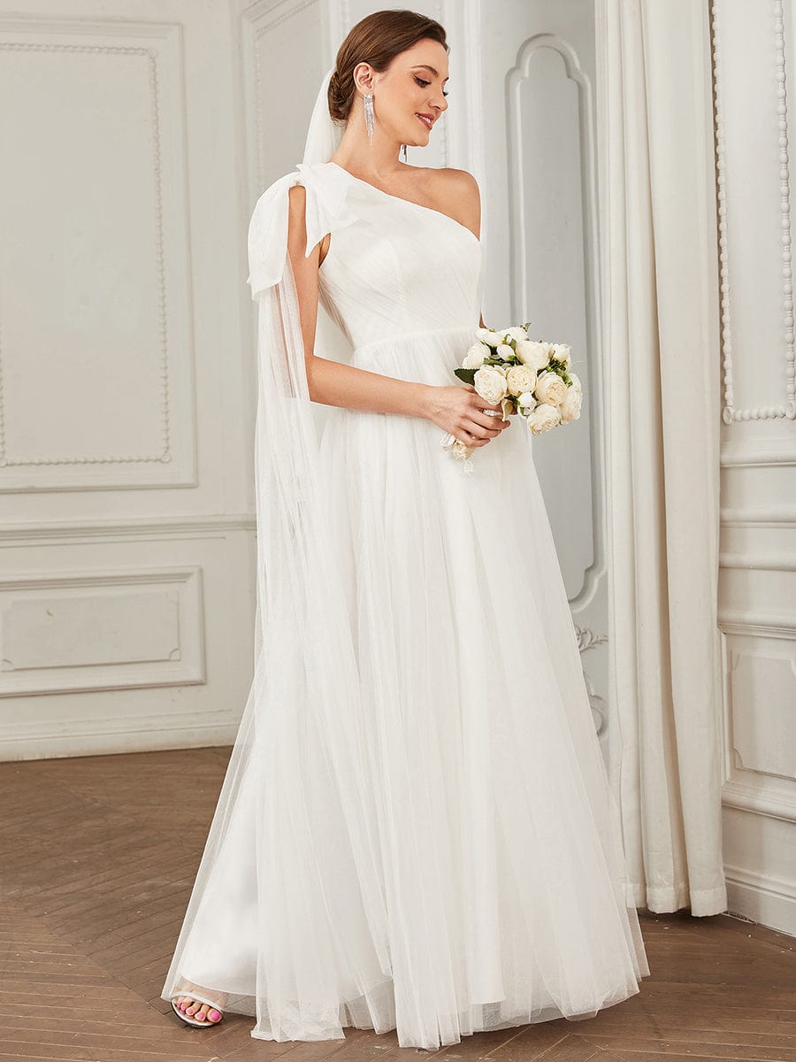 Asymmetrisches Brautkleid mit Bindeärmeln und enger Taille, mehrlagigem Tüll in A-Linie