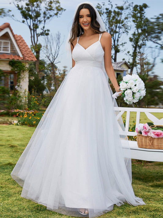 Zartes A-Linien-Brautkleid mit Spaghettiträgern und Schleife hinten und V-Ausschnitt