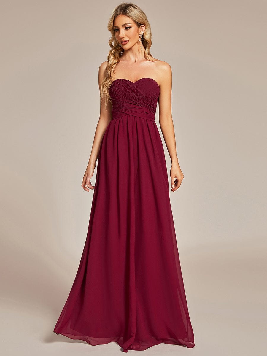 Wandelbares, plissiertes, trägerloses Brautjungfernkleid aus Chiffon mit Bindegürtel