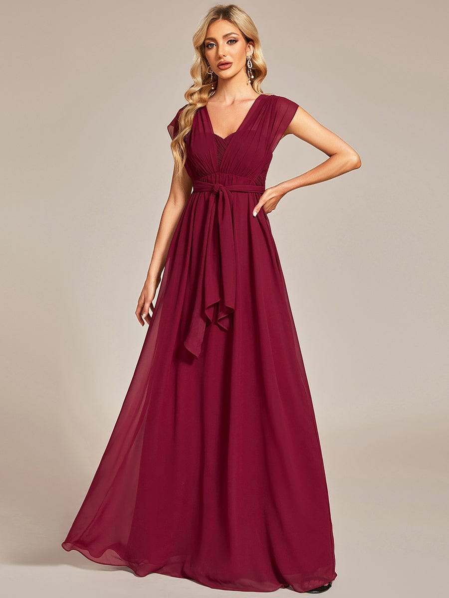 Wandelbares, plissiertes, trägerloses Brautjungfernkleid aus Chiffon mit Bindegürtel