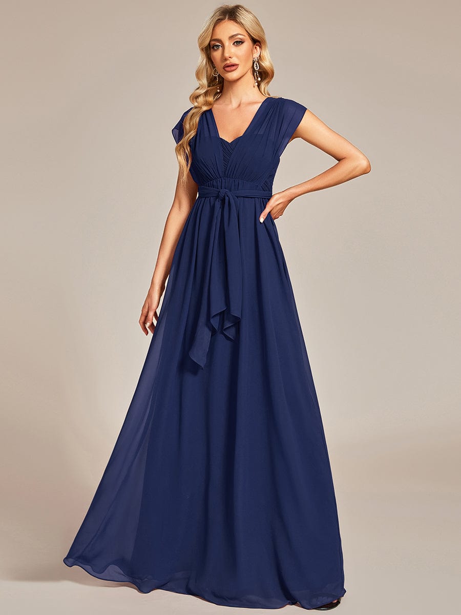 Wandelbares, plissiertes, trägerloses Brautjungfernkleid aus Chiffon mit Bindegürtel