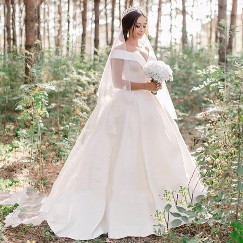 Ball Gown Satin Sweep Train White Wedding Dress with Sleeveless