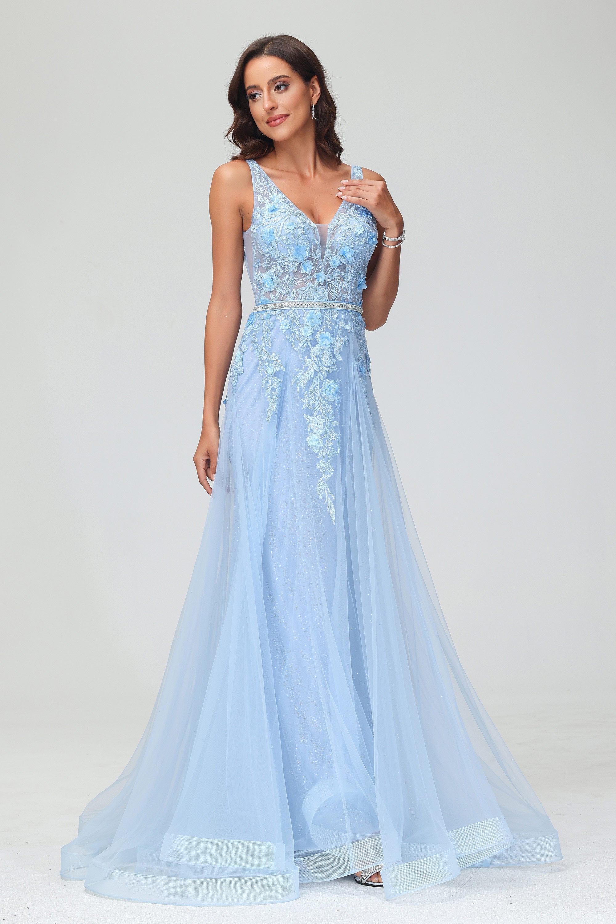 Vestidos de noche formales de tul con escote en V profundo, apliques, corte A, cola larga y fiesta de graduación