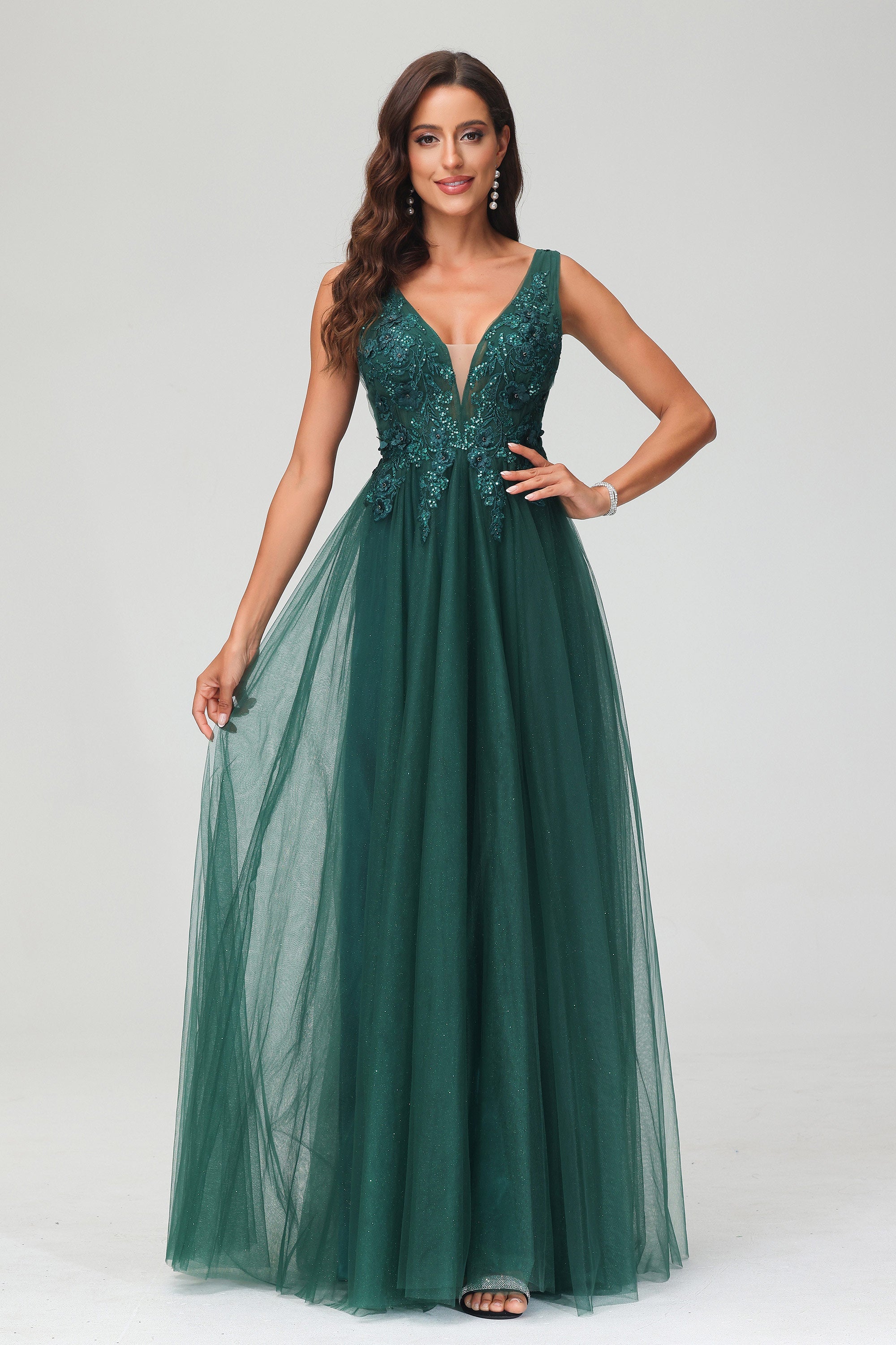 A Line V Neck Applique See-through Beaded Tulle Prom Party Dress Formal Evening Ball Gowns