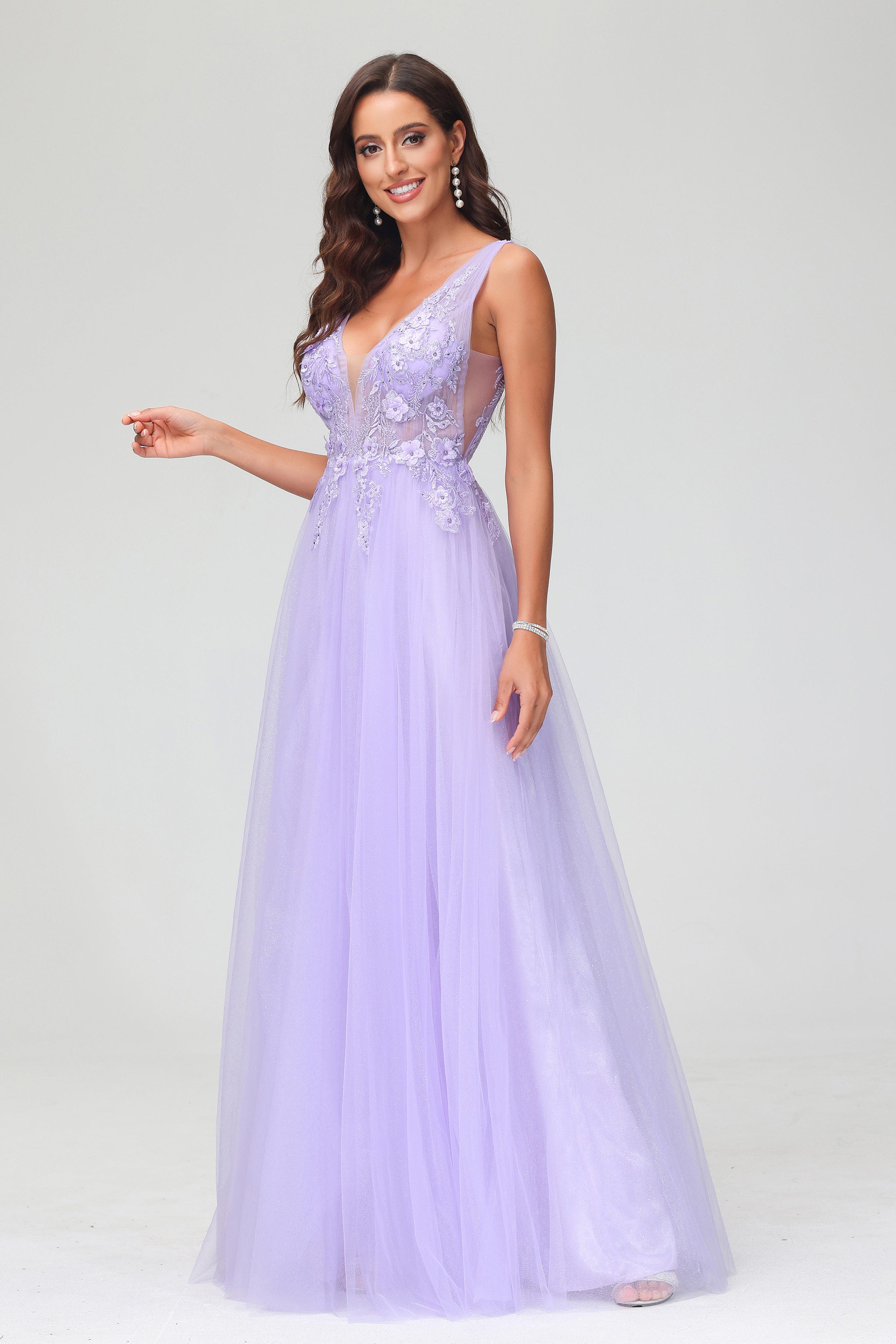 A Line V Neck Applique See-through Beaded Tulle Prom Party Dress Formal Evening Ball Gowns