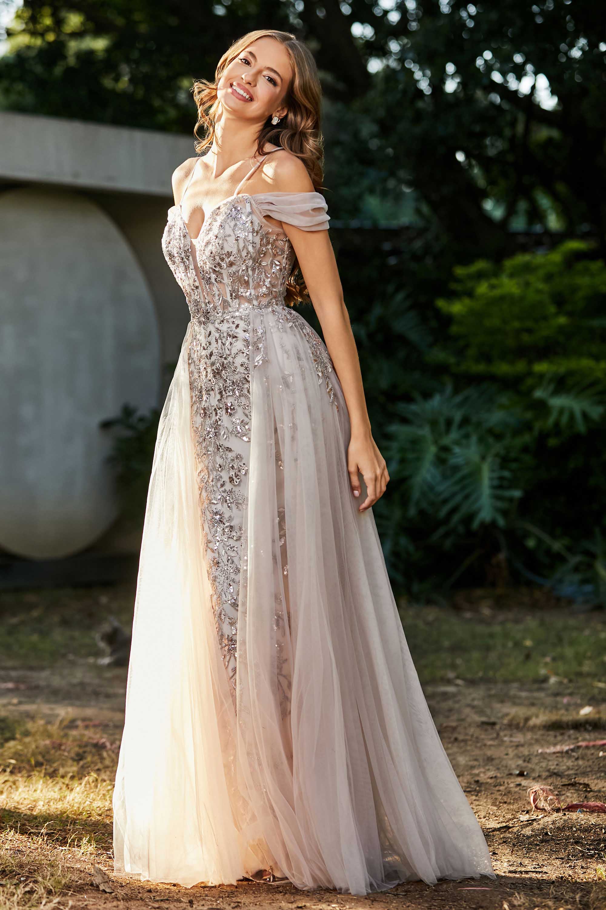 A-Linie Perlenapplikation Tüll Formales Abendkleid Abschlussball Partykleider