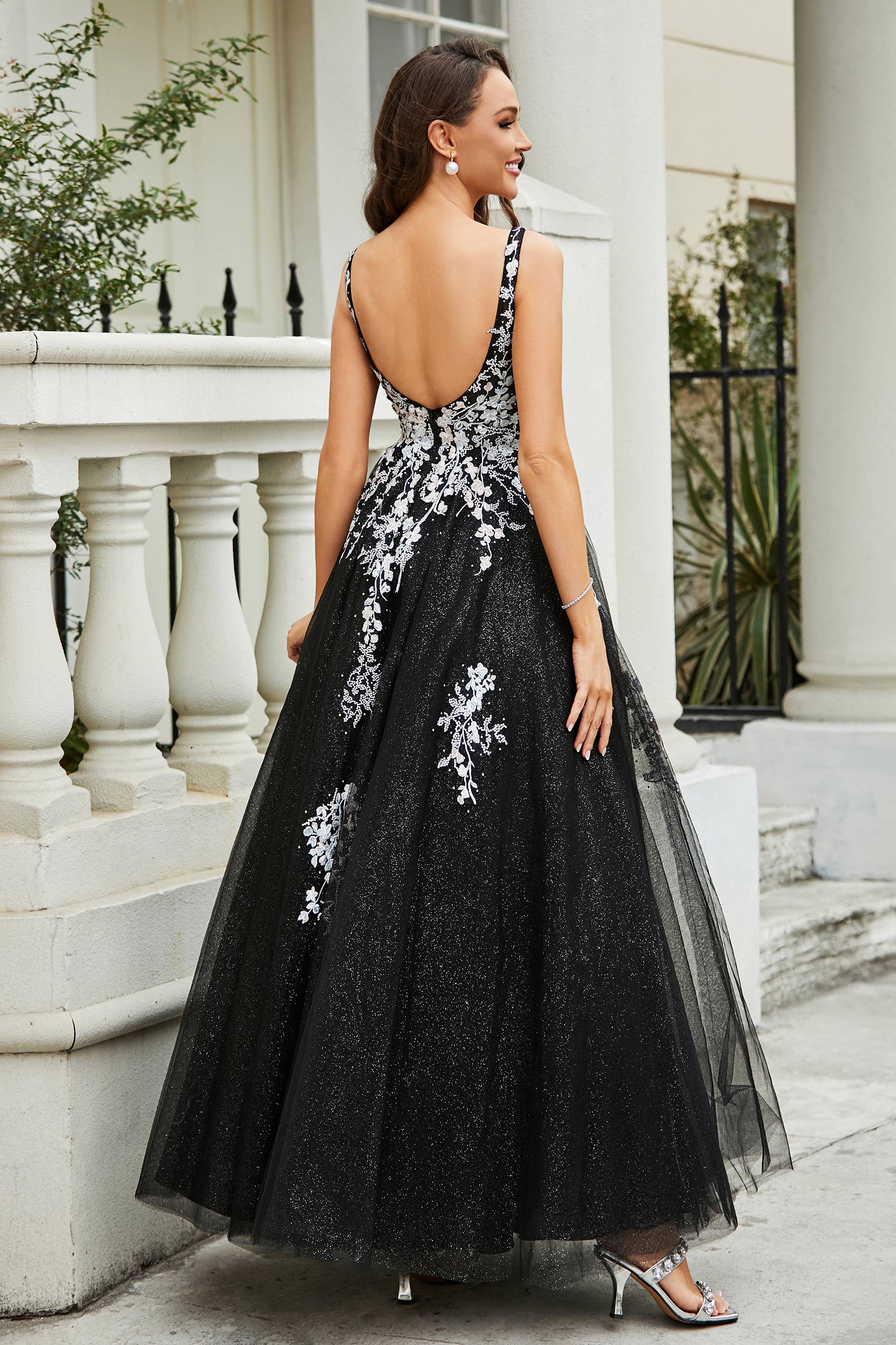Glitzernde Perlenapplikationen A-Linie Tüll Maxi Ballkleid Partykleid Abendkleid