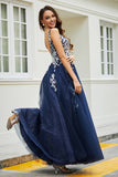 Glitzernde Perlenapplikationen A-Linie Tüll Maxi Ballkleid Partykleid Abendkleid