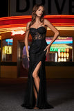 Trägerloses Abendkleid mit hohem Schlitz und Spitze im Meerjungfrau-Stil, formelles Abschlussball-Partykleid