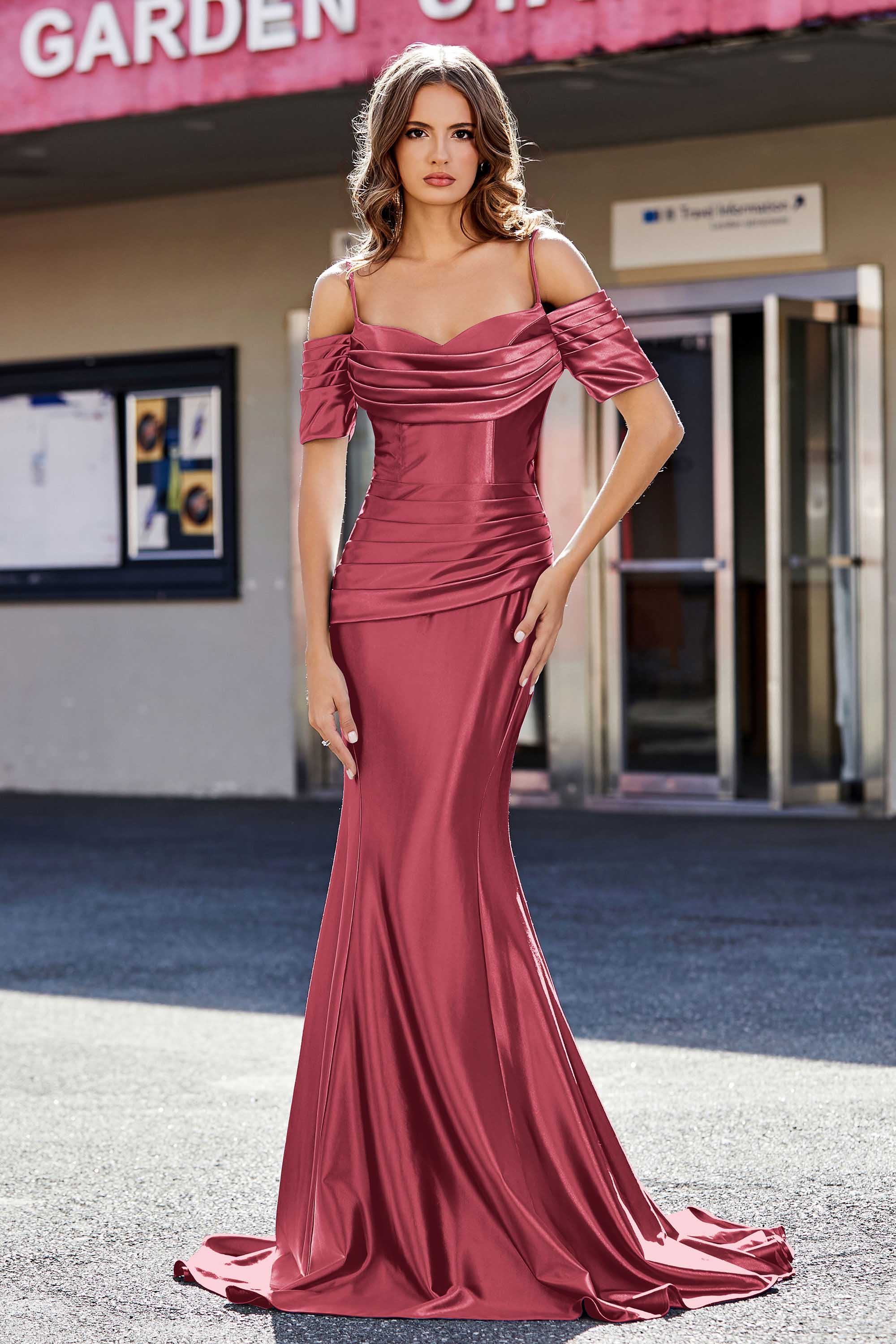 Sweetheart Sweep Train Pleated Satin Formal Evening Mermaid Gown Prom Party Dresses