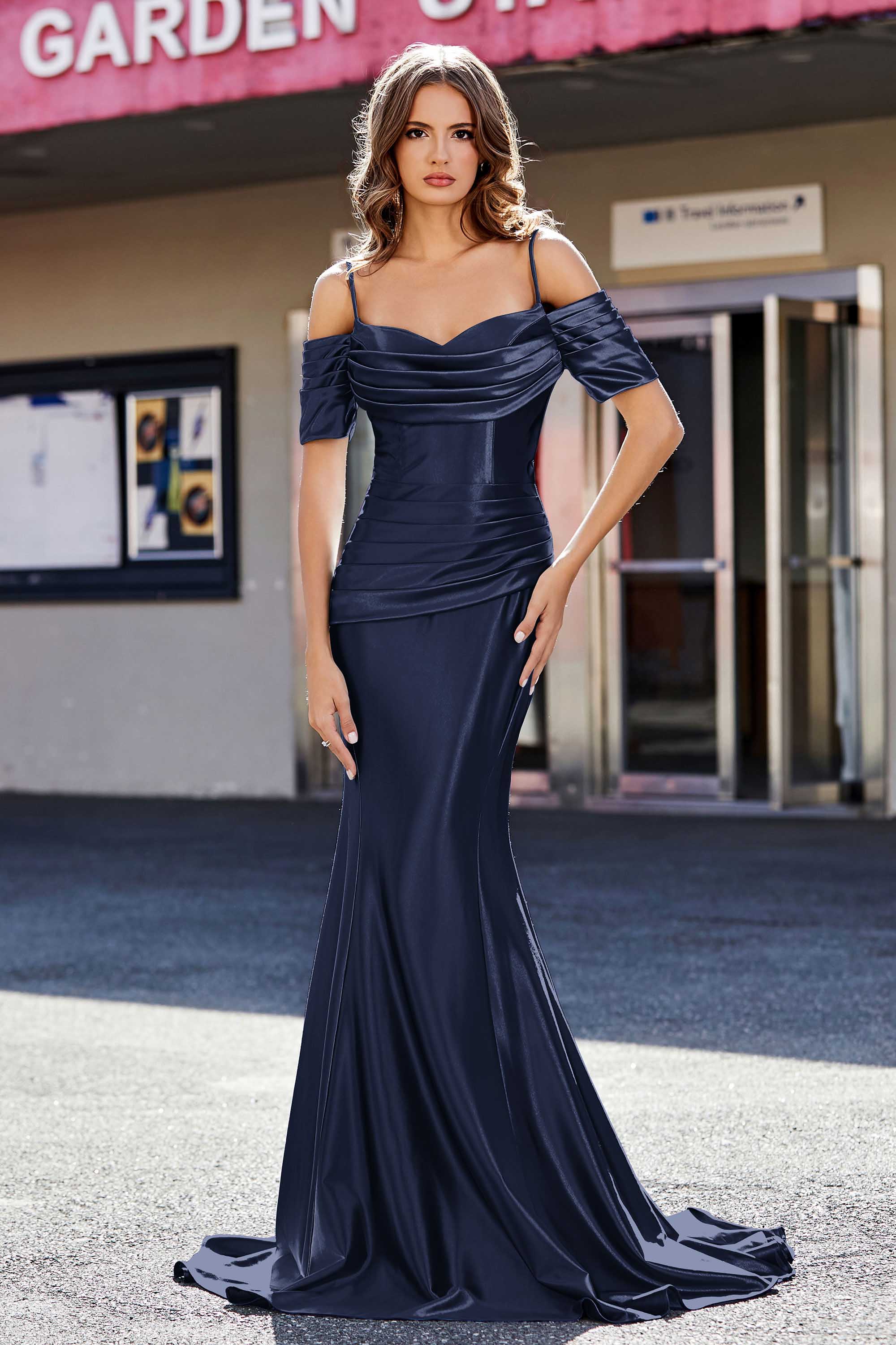 Sweetheart Sweep Train Pleated Satin Formal Evening Mermaid Gown Prom Party Dresses