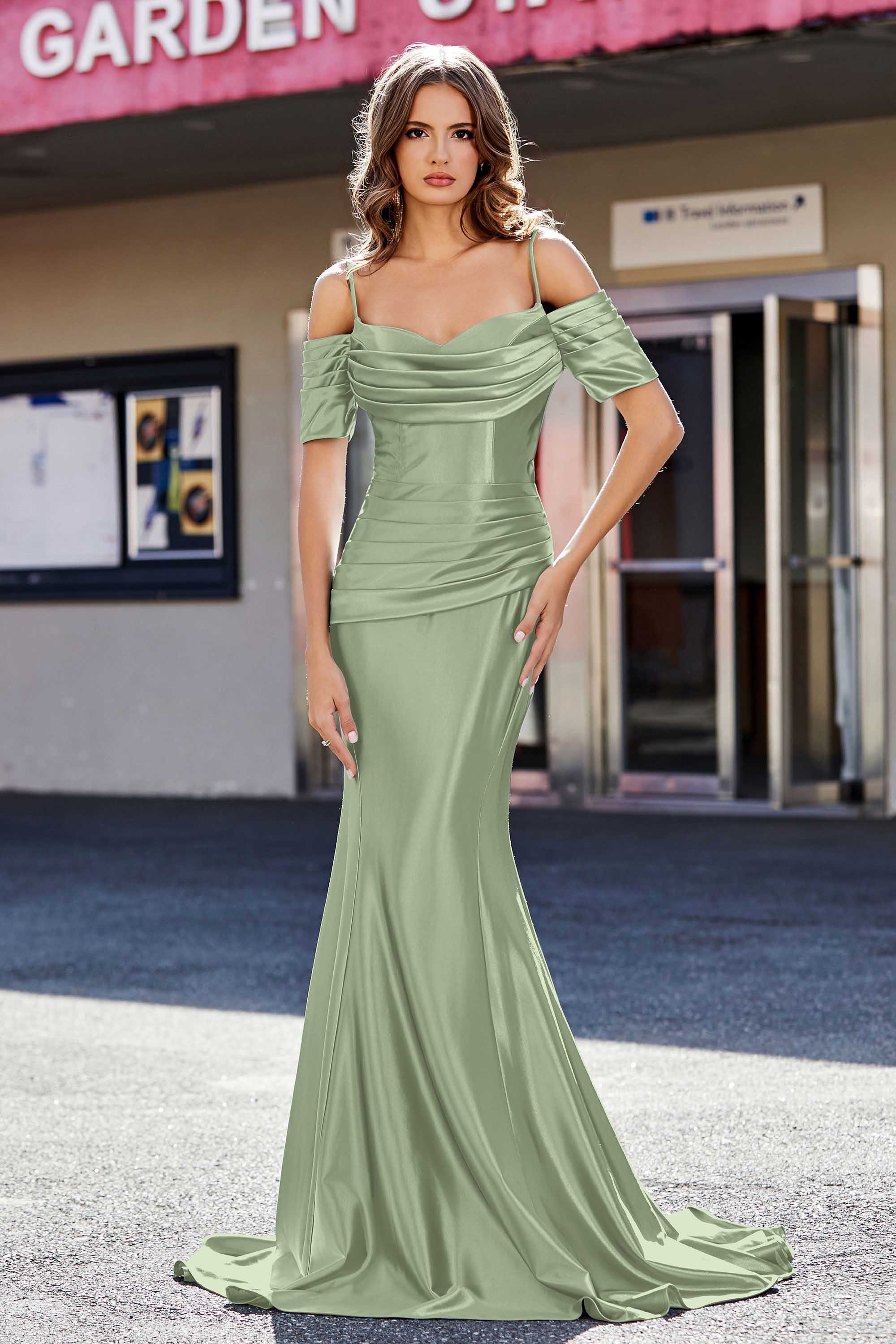 Sweetheart Sweep Train Pleated Satin Formal Evening Mermaid Gown Prom Party Dresses