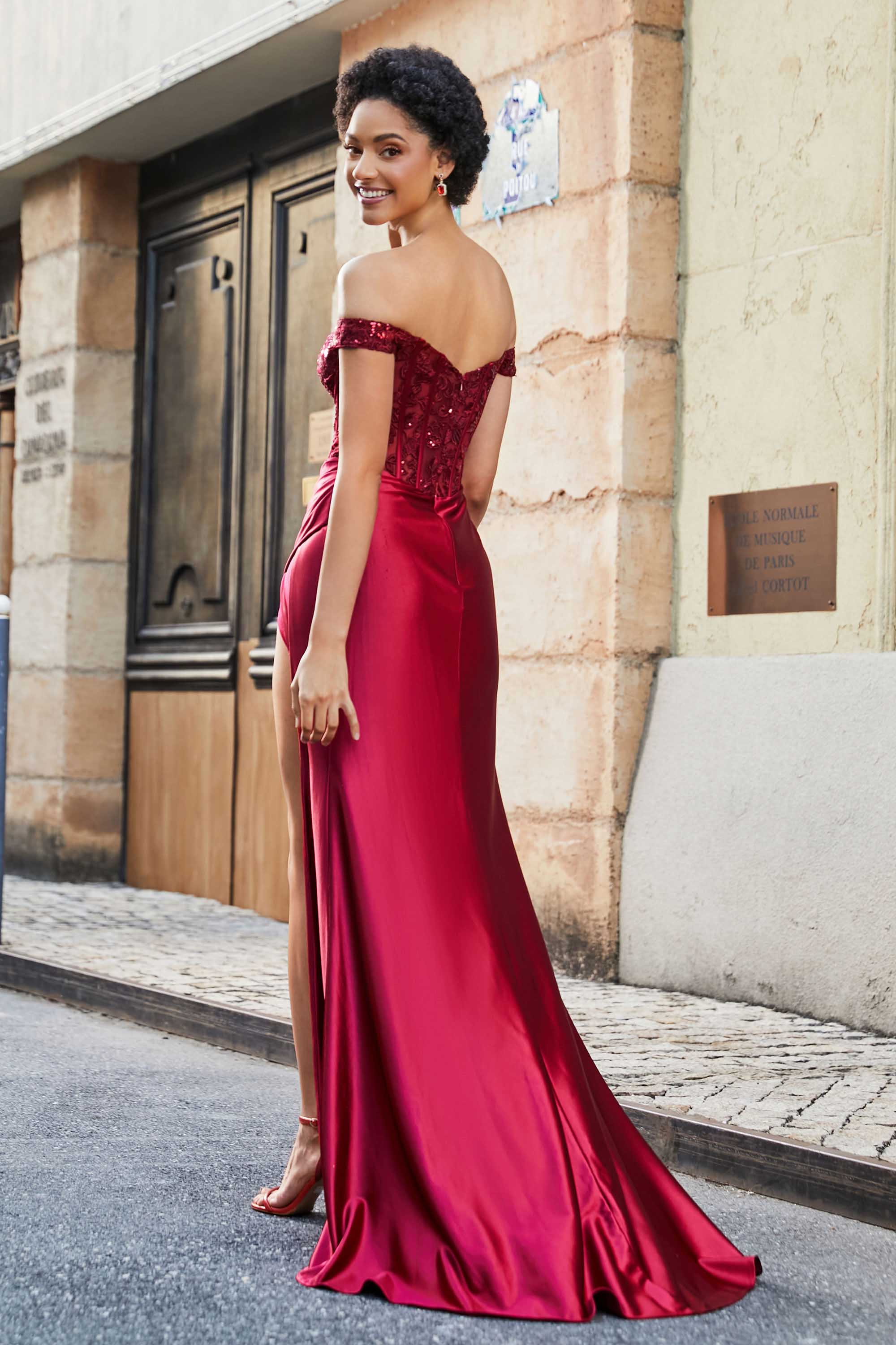 Off Shoulder Pleated Mermaid Satin Formal Evening Gown Prom Party Dresses with Slit