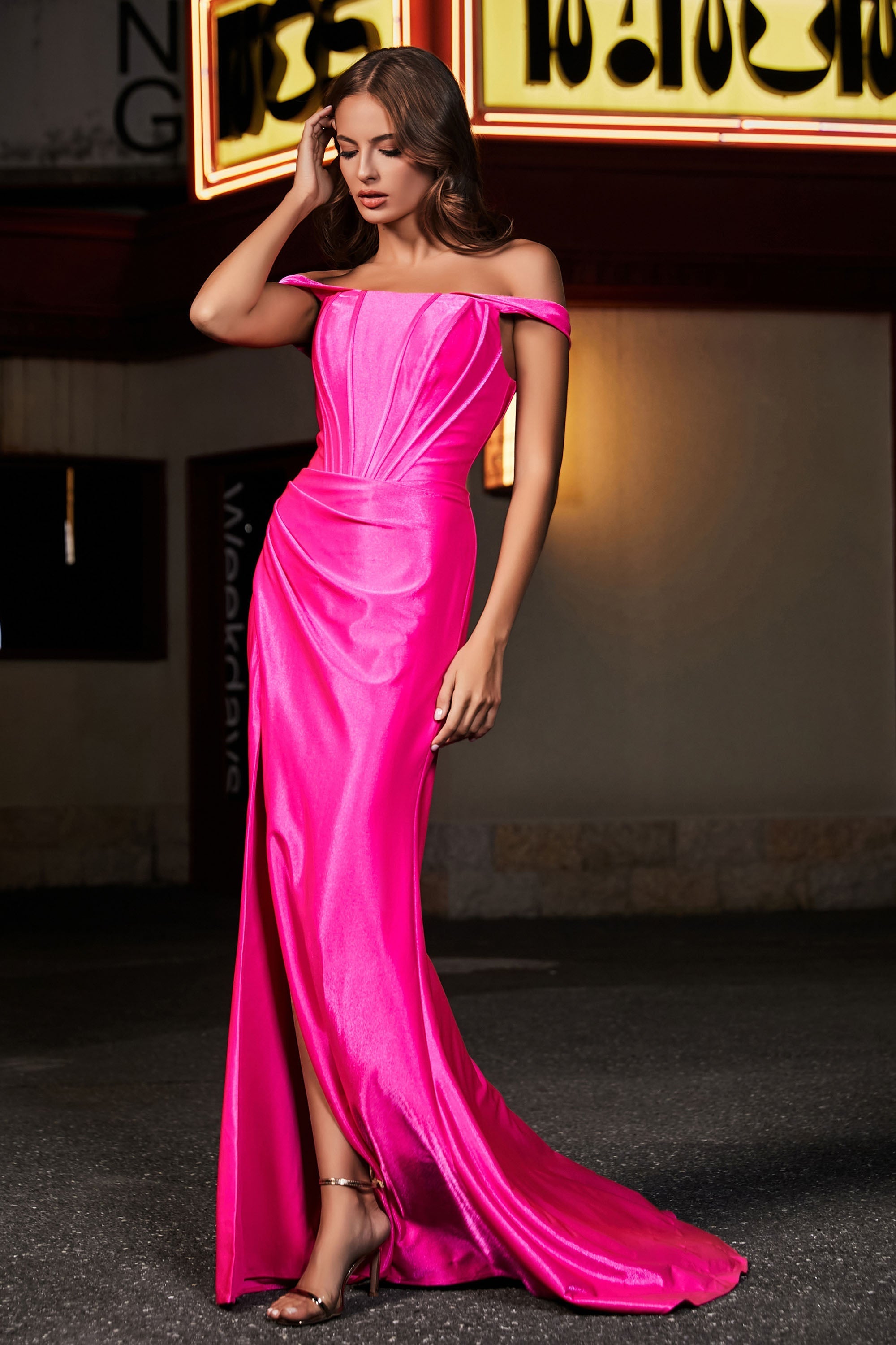 Pleated Side Slit Bodycon Satin Formal Evening Gown Prom Party Dresses