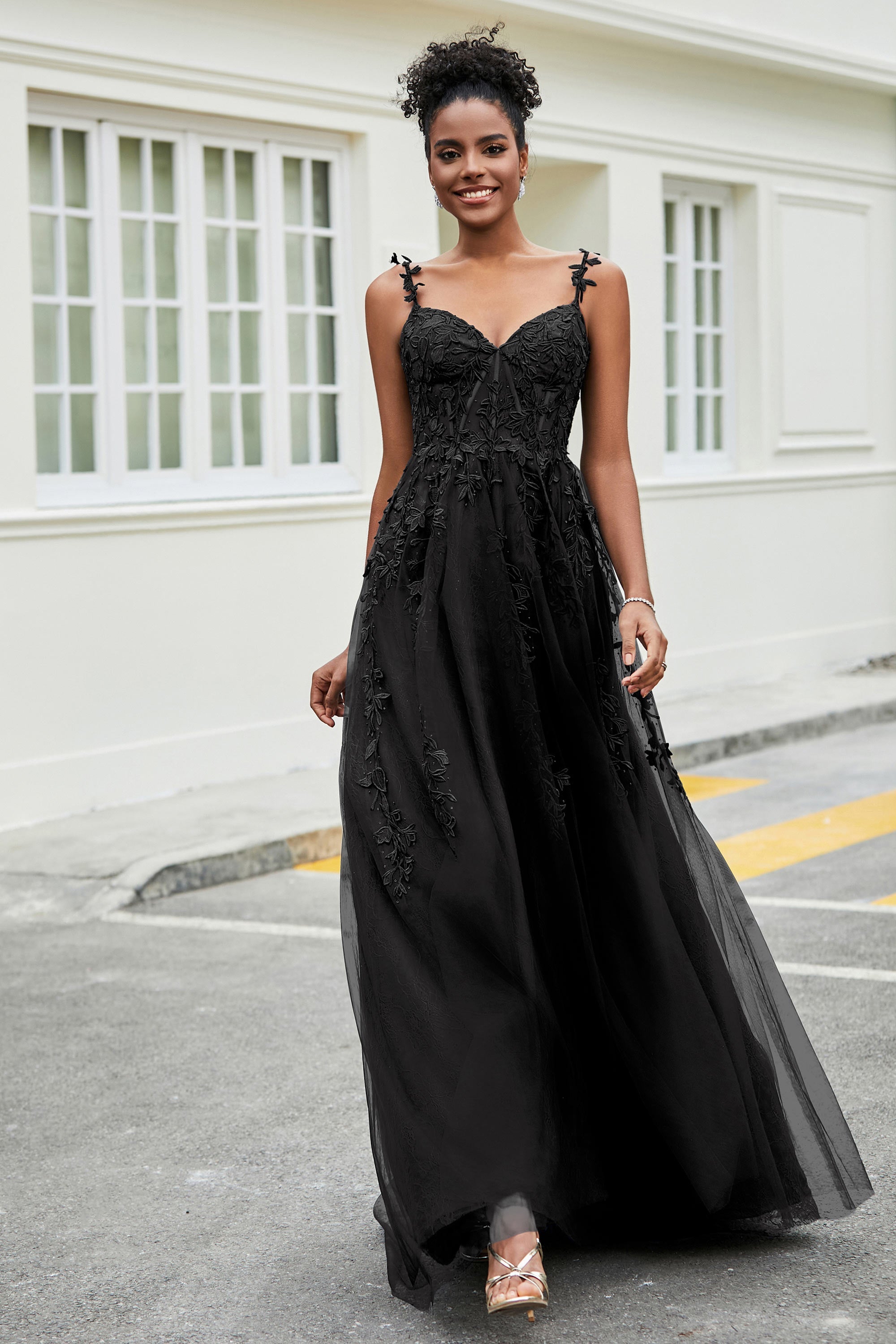 A-Linie Tüll Ballkleid mit Applikationen und Schleppe, mit Schlitz, formelle Abendkleider