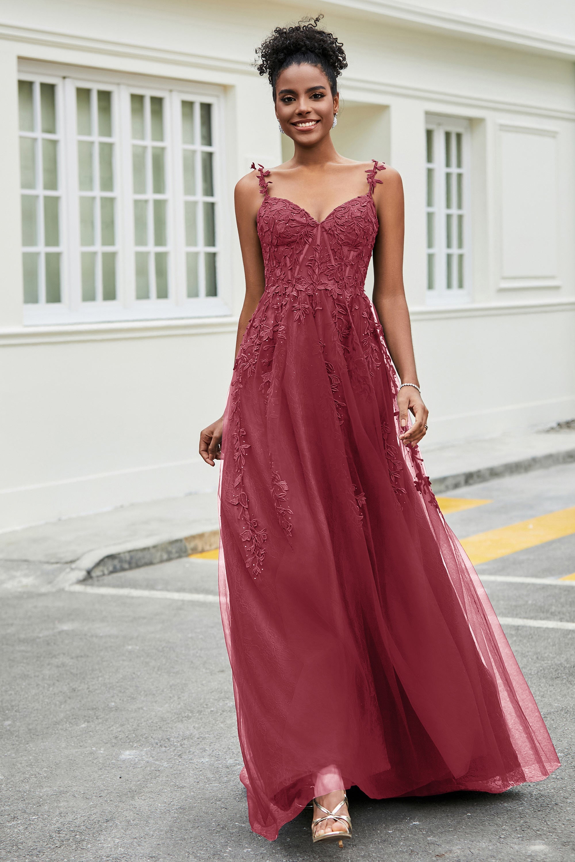 A-Linie Tüll Ballkleid mit Applikationen und Schleppe, mit Schlitz, formelle Abendkleider