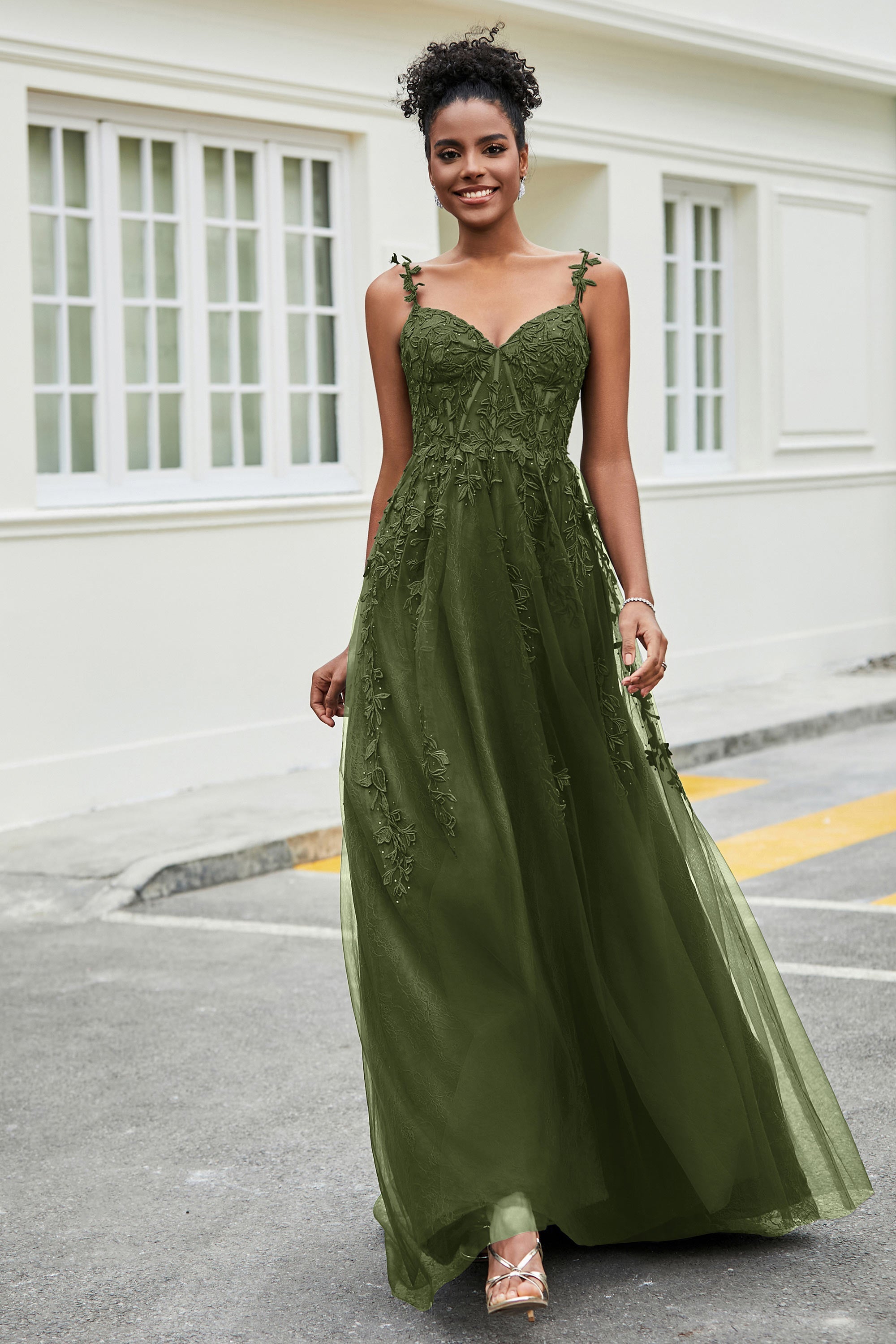 A-Linie Tüll Ballkleid mit Applikationen und Schleppe, mit Schlitz, formelle Abendkleider