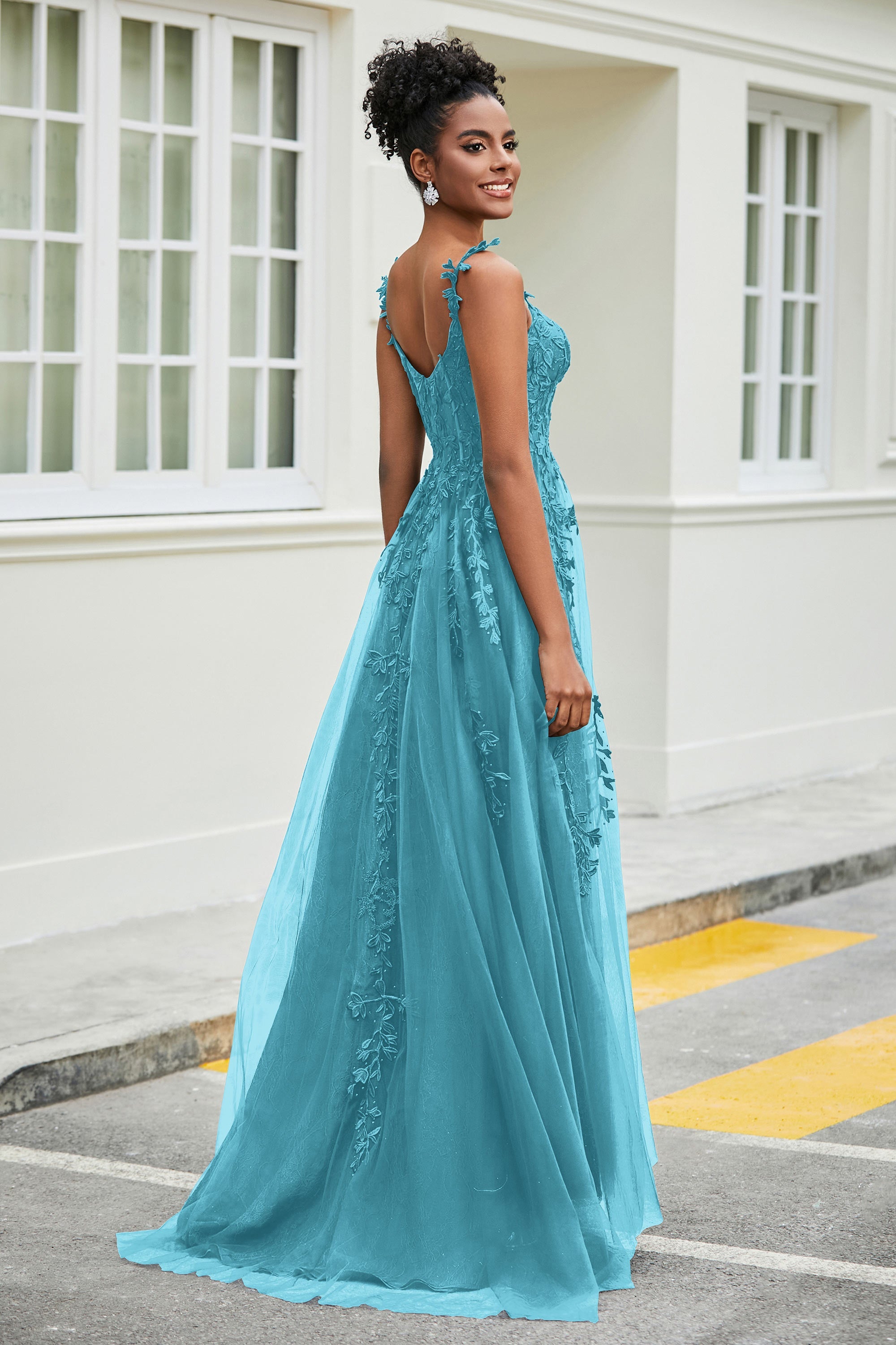 A-Linie Tüll Ballkleid mit Applikationen und Schleppe, mit Schlitz, formelle Abendkleider
