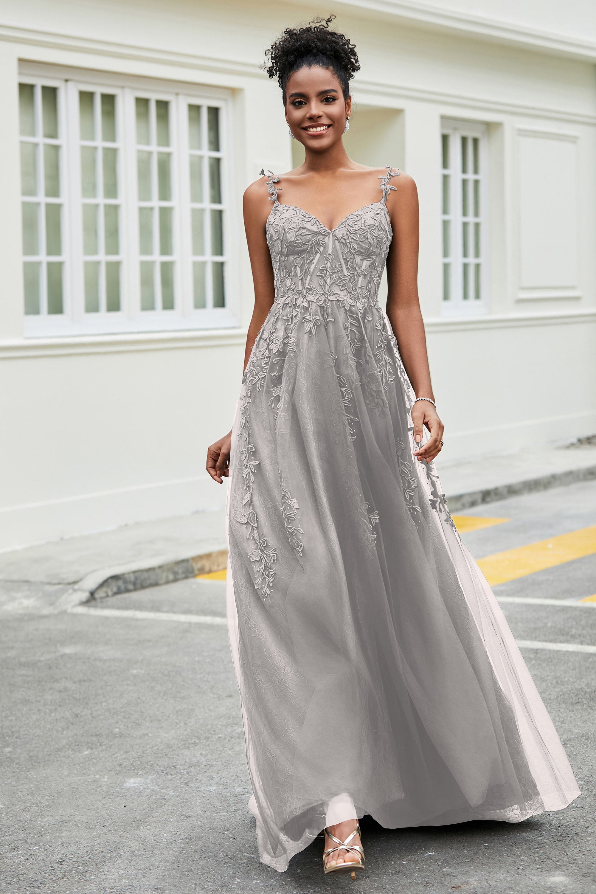 A-Linie Tüll Ballkleid mit Applikationen und Schleppe, mit Schlitz, formelle Abendkleider