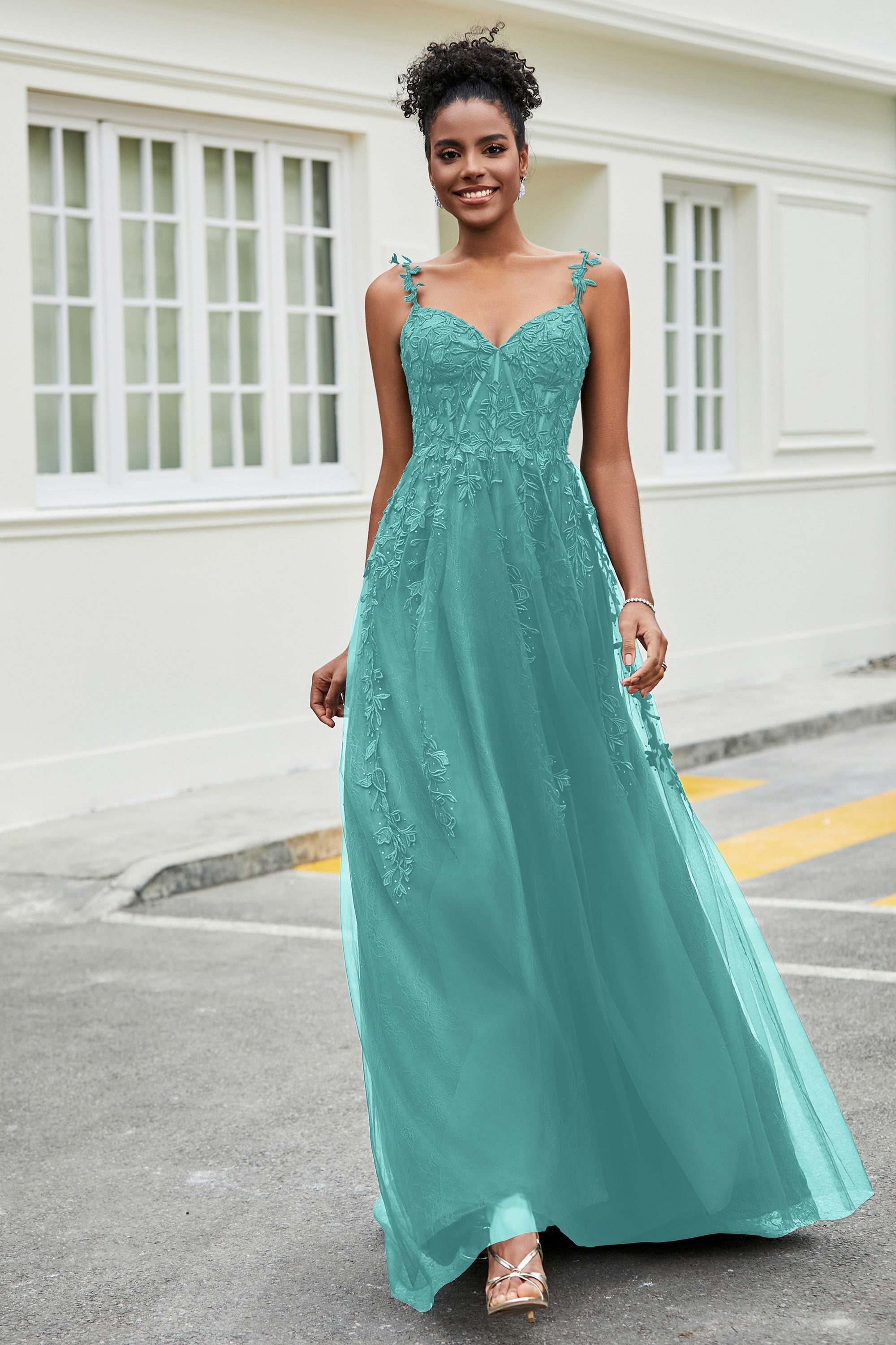 A-Linie Tüll Ballkleid mit Applikationen und Schleppe, mit Schlitz, formelle Abendkleider