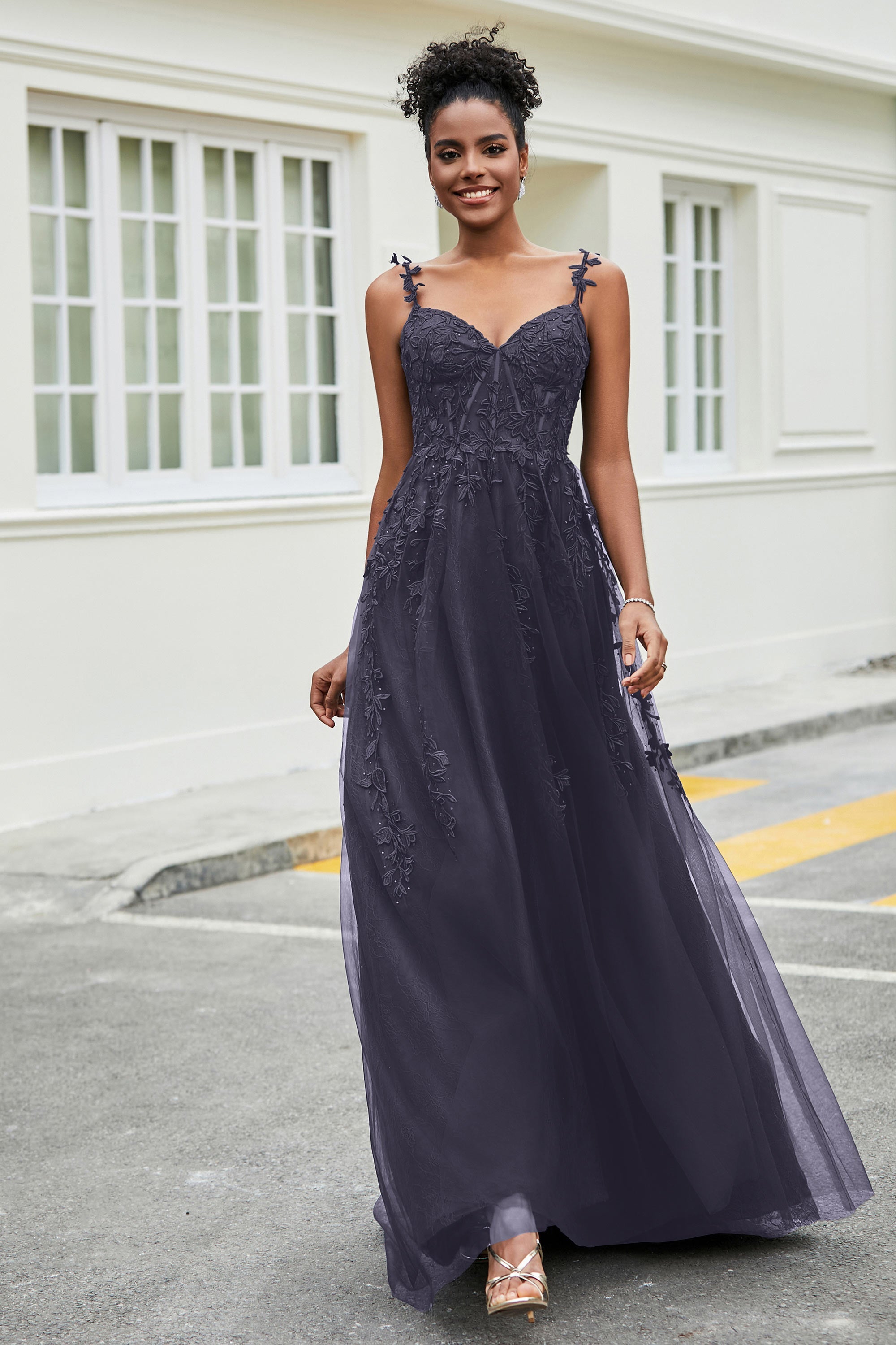 A-Linie Tüll Ballkleid mit Applikationen und Schleppe, mit Schlitz, formelle Abendkleider