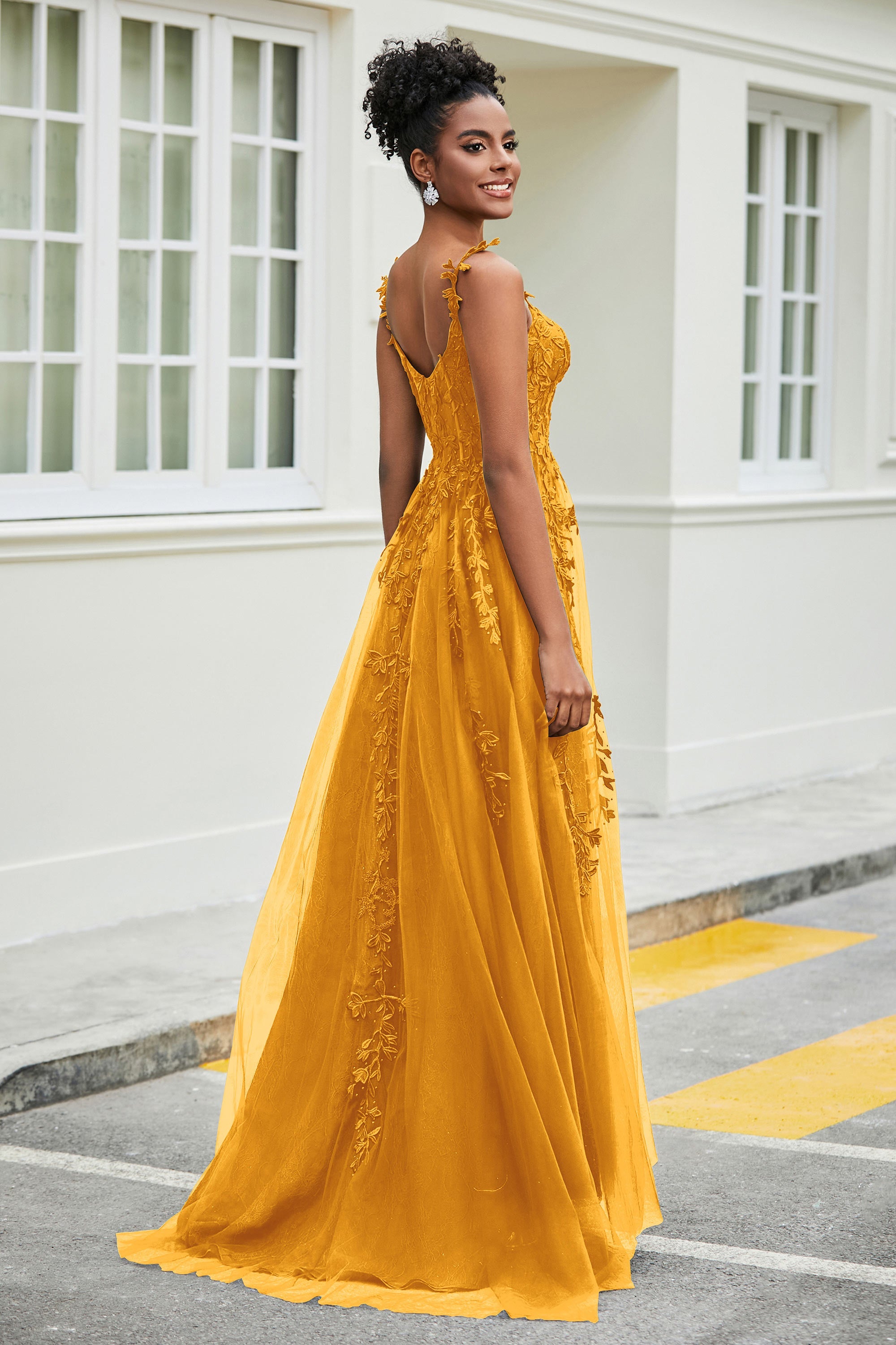A-Linie Tüll Ballkleid mit Applikationen und Schleppe, mit Schlitz, formelle Abendkleider