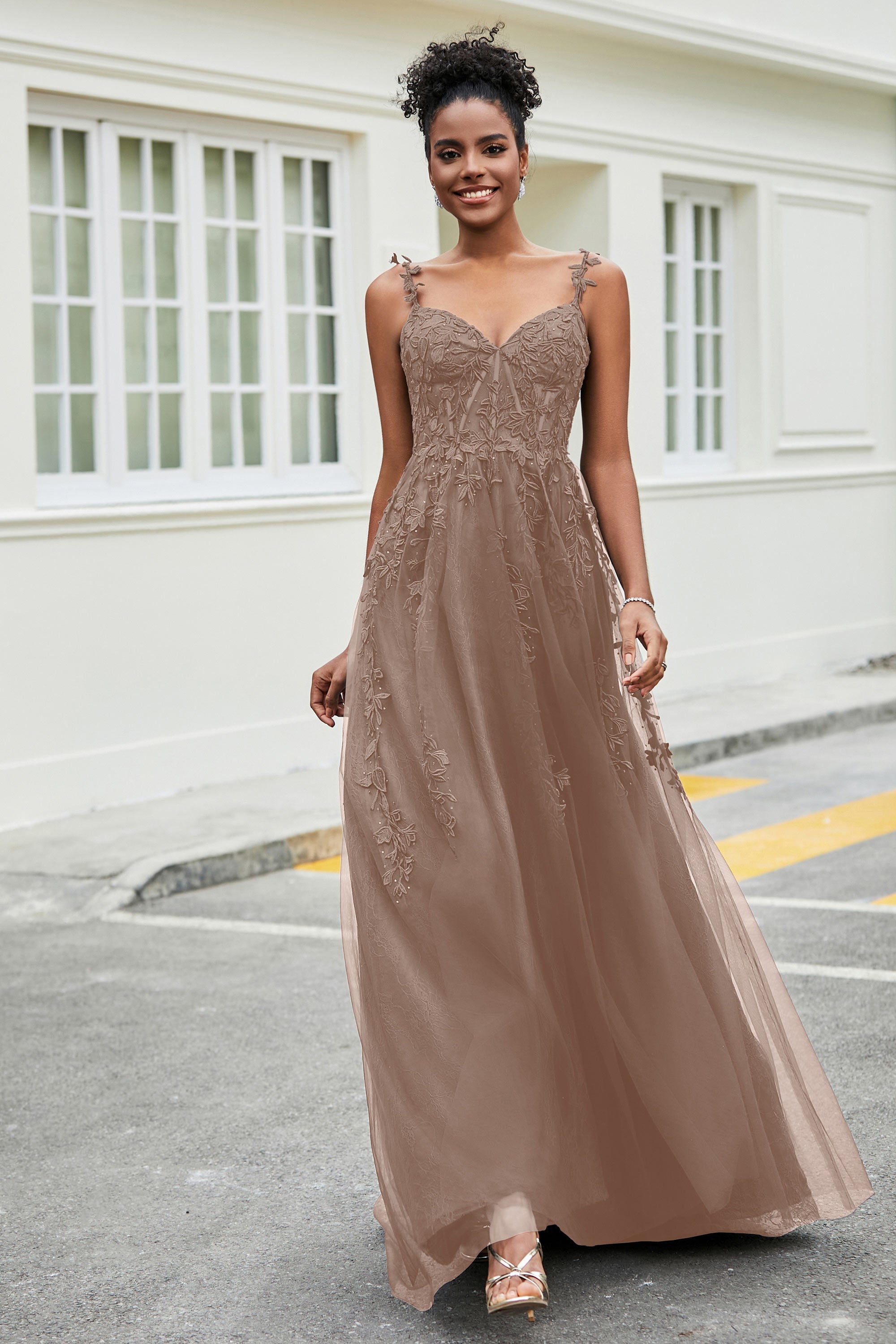 A-Linie Tüll Ballkleid mit Applikationen und Schleppe, mit Schlitz, formelle Abendkleider