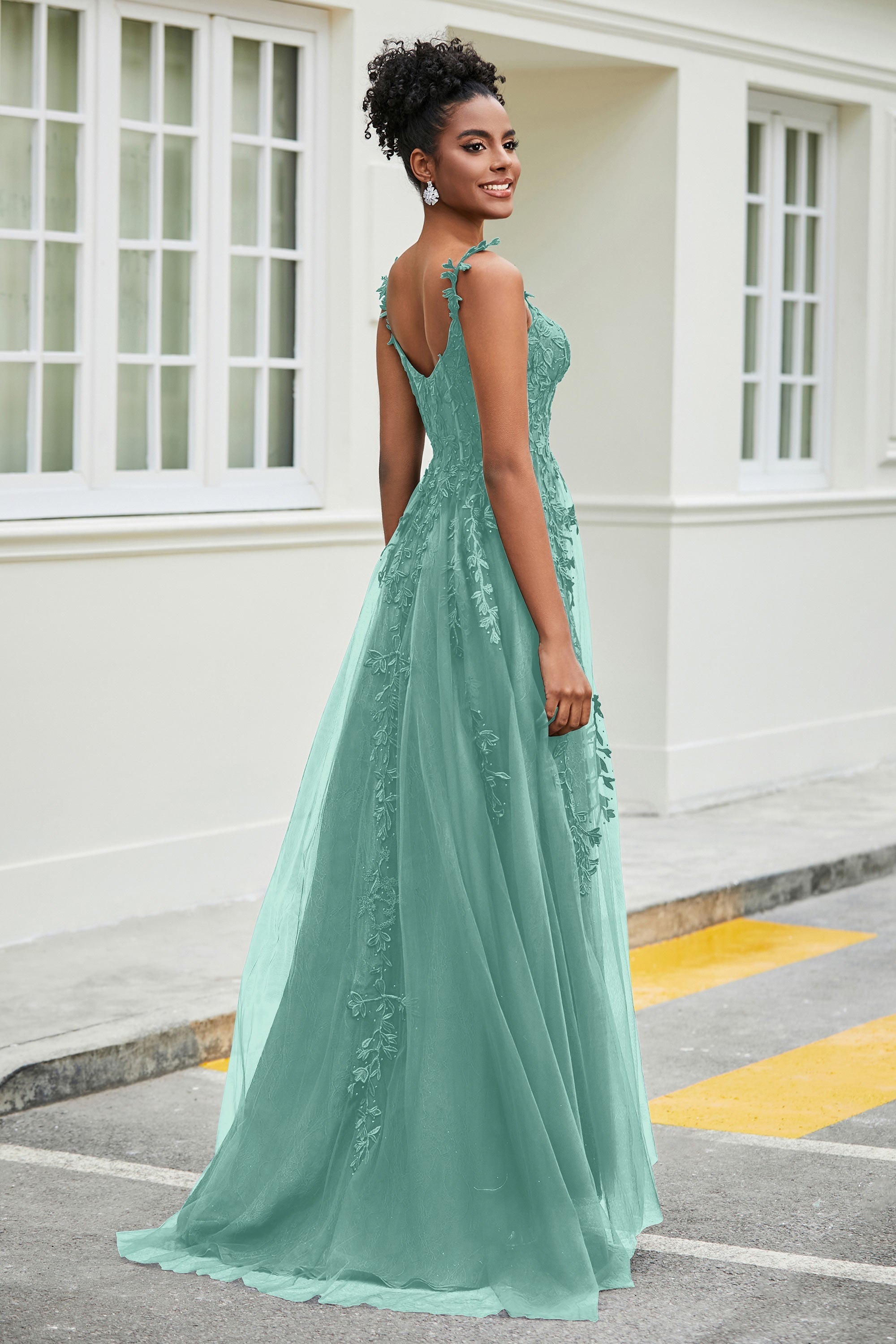 A-Linie Tüll Ballkleid mit Applikationen und Schleppe, mit Schlitz, formelle Abendkleider