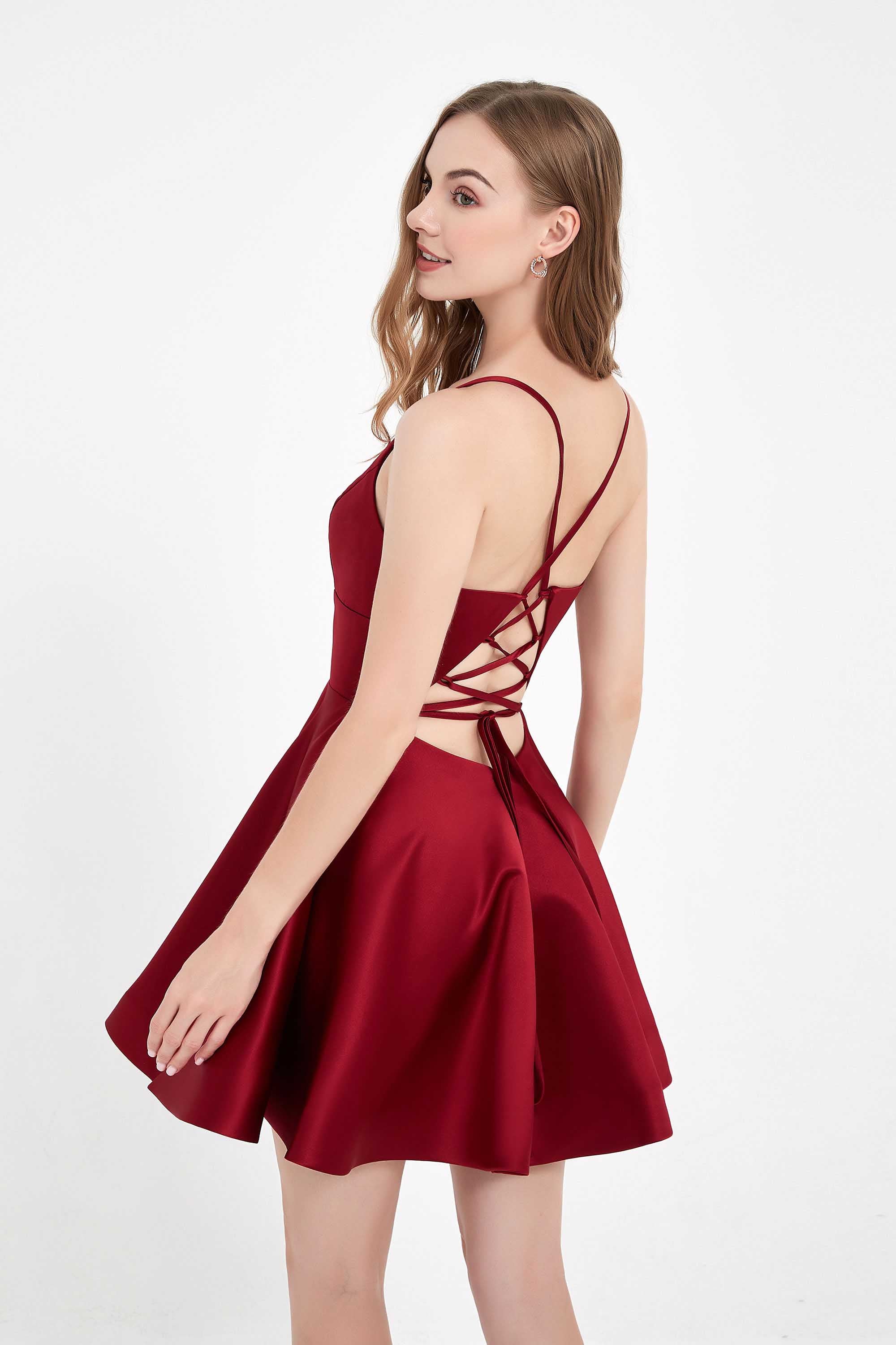 V Neck Lace Up Back Short Satin Dress With Pockets Junior Bridesmaid Dresses Homecoming Prom Gowns