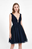 Deep V-neck Applique Tulle Dress Mini Homecoming Prom Dresses Sleeveless Party Cocktail Gowns
