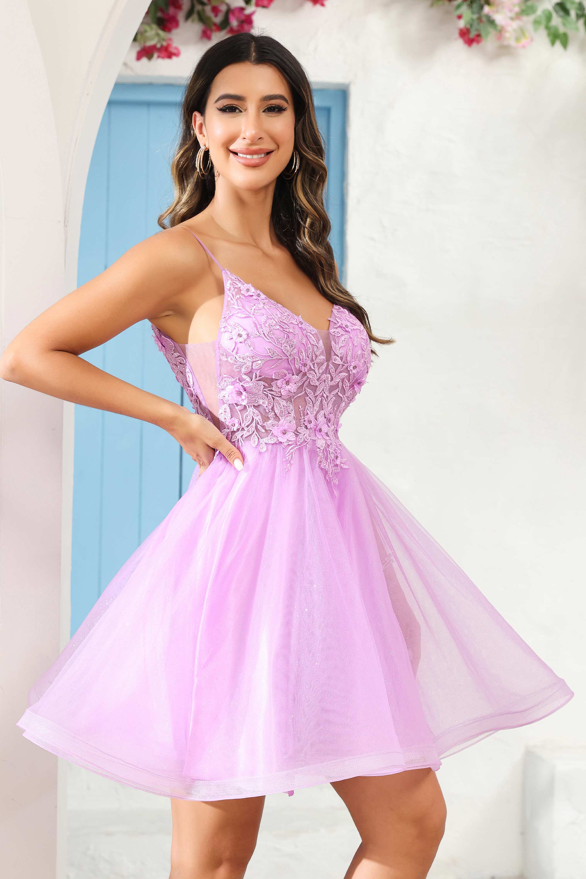 A Line Spaghetti Straps V Neck Applique See-through Mini Homecoming Prom Dress Party Cocktail gown