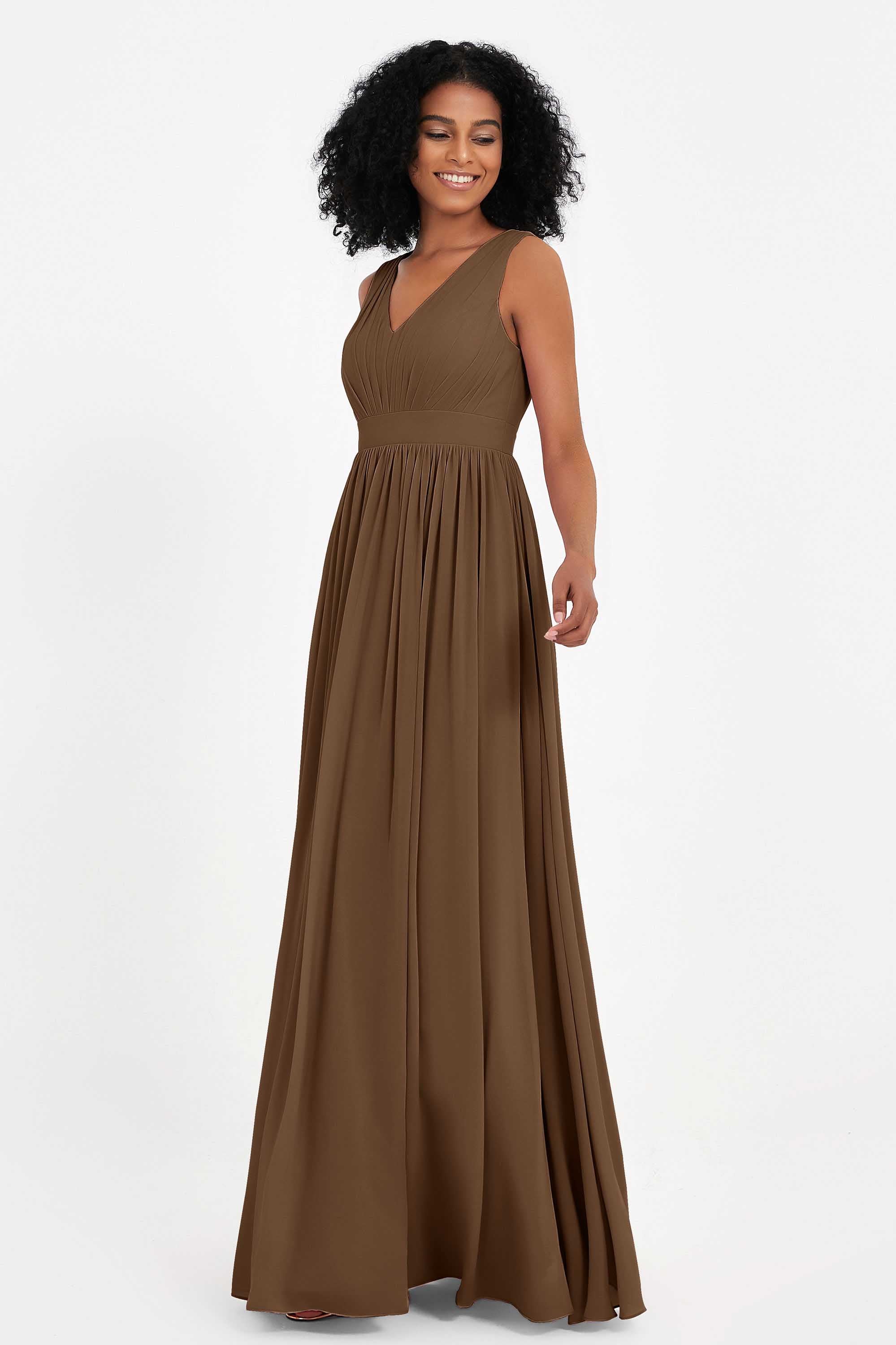 Modest Long Chiffon Bridesmaid Dress Sleeveless Pleated Ruched Formal Evening Dresses Gowns