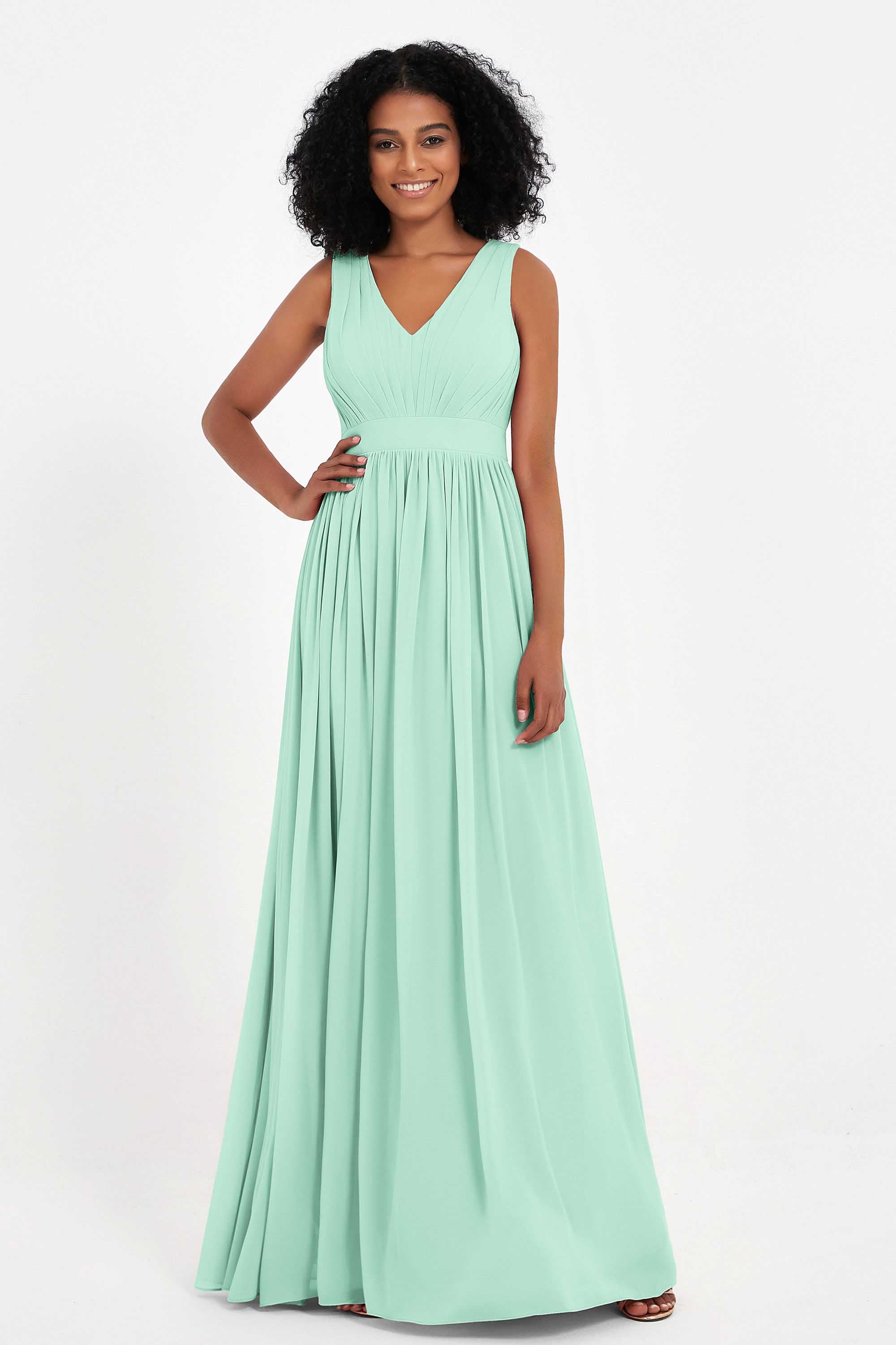 Modest Long Chiffon Bridesmaid Dress Sleeveless Pleated Ruched Formal Evening Dresses Gowns