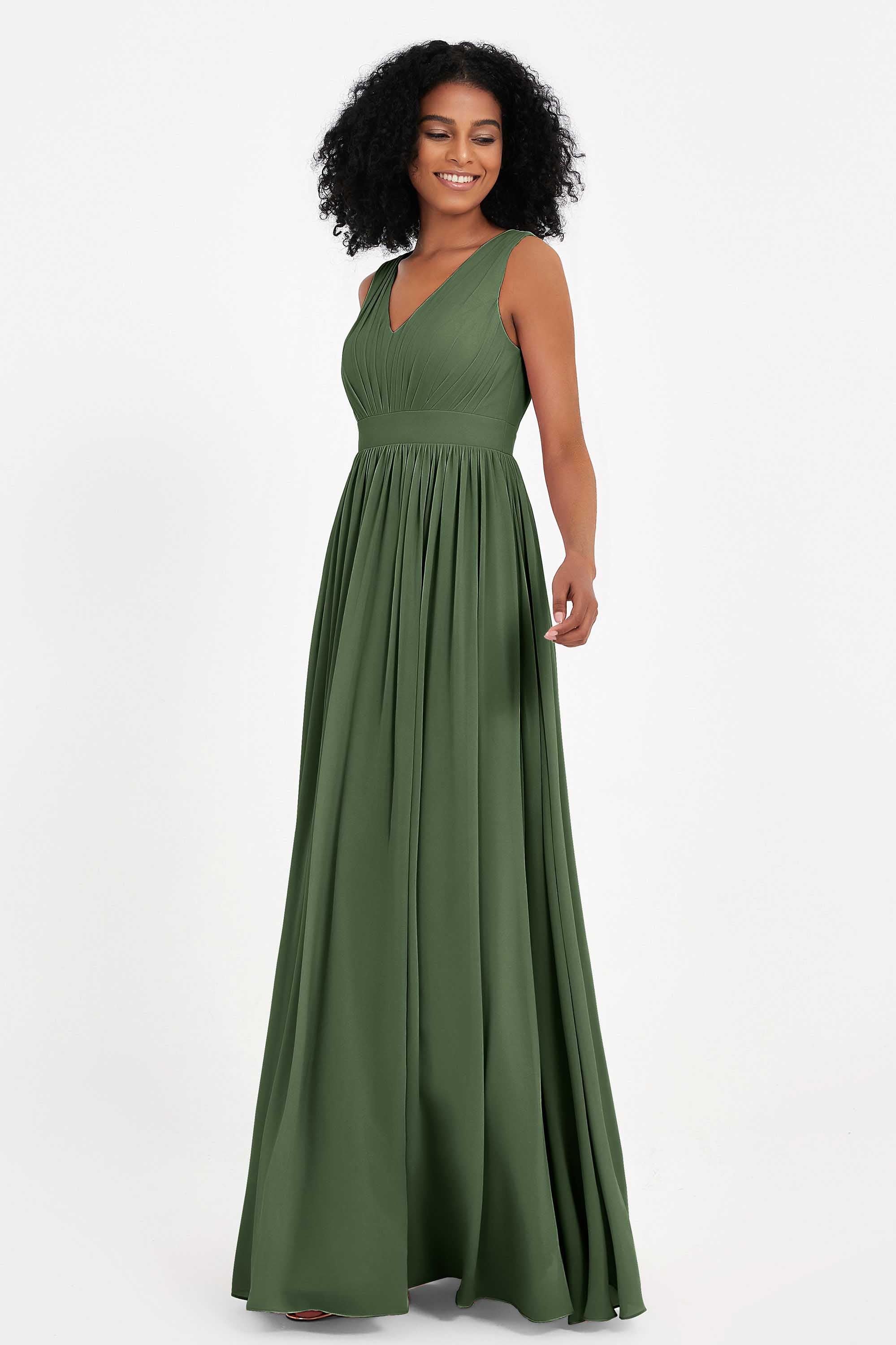 Modest Long Chiffon Bridesmaid Dress Sleeveless Pleated Ruched Formal Evening Dresses Gowns