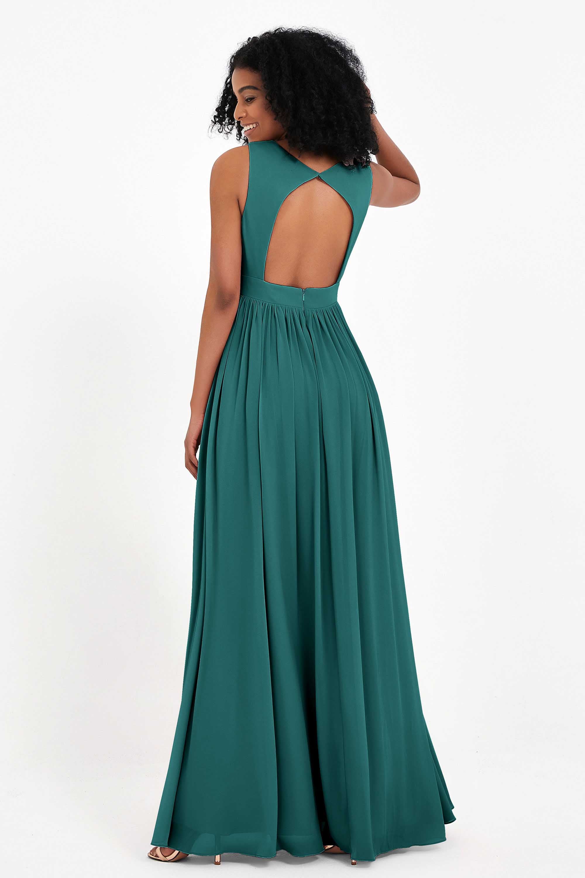 Modest Long Chiffon Bridesmaid Dress Sleeveless Pleated Ruched Formal Evening Dresses Gowns