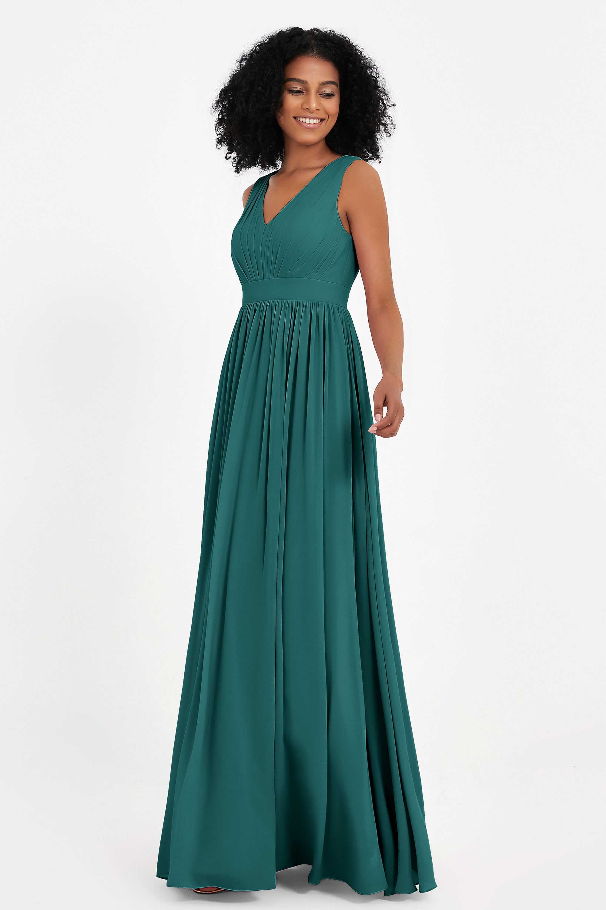 Modest Long Chiffon Bridesmaid Dress Sleeveless Pleated Ruched Formal Evening Dresses Gowns