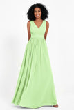 Modest Long Chiffon Bridesmaid Dress Sleeveless Pleated Ruched Formal Evening Dresses Gowns