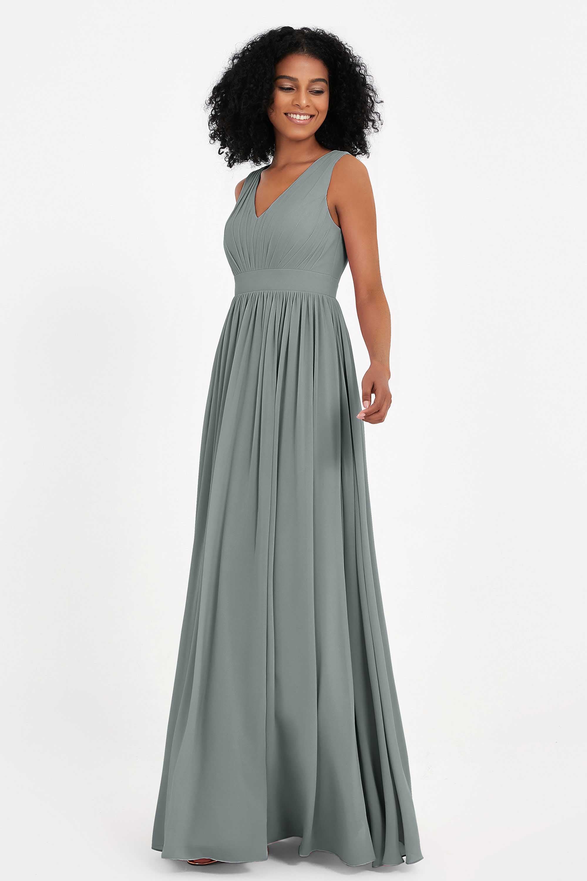 Modest Long Chiffon Bridesmaid Dress Sleeveless Pleated Ruched Formal Evening Dresses Gowns