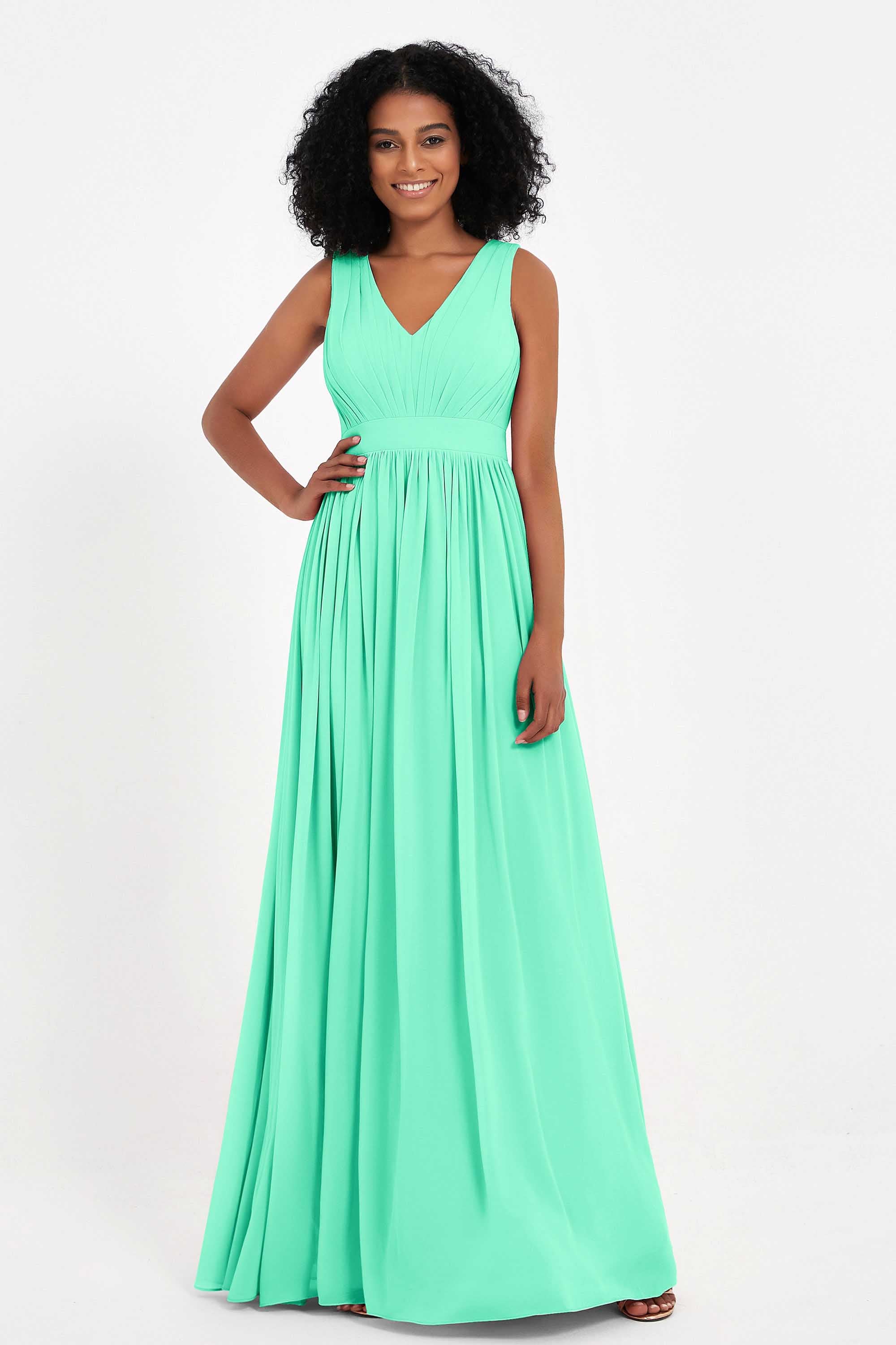 Modest Long Chiffon Bridesmaid Dress Sleeveless Pleated Ruched Formal Evening Dresses Gowns