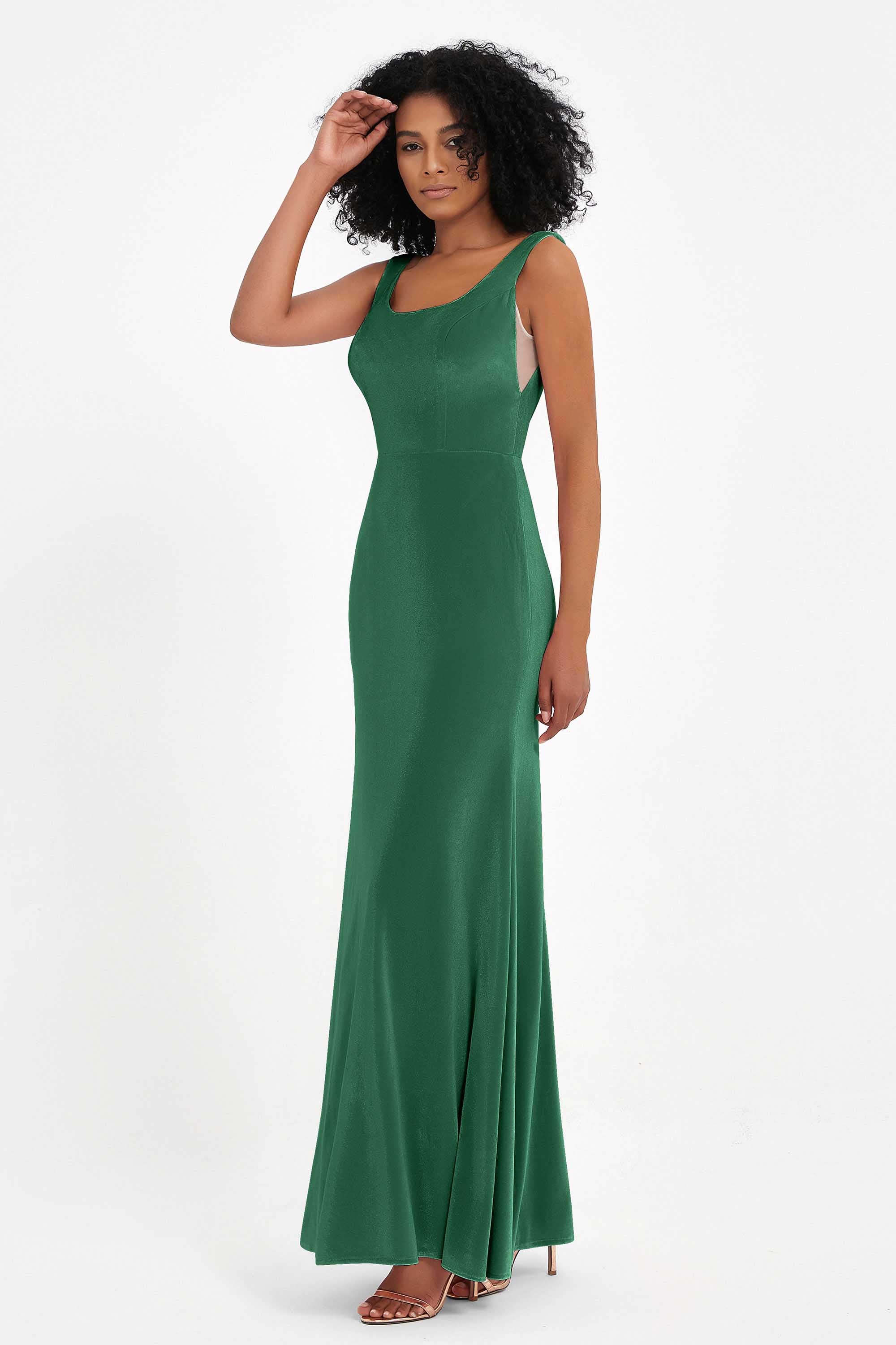 Scoop Sleeveless Velvet Long Formal Evening Dresses Sheath Bridesmaid Prom Party Gowns