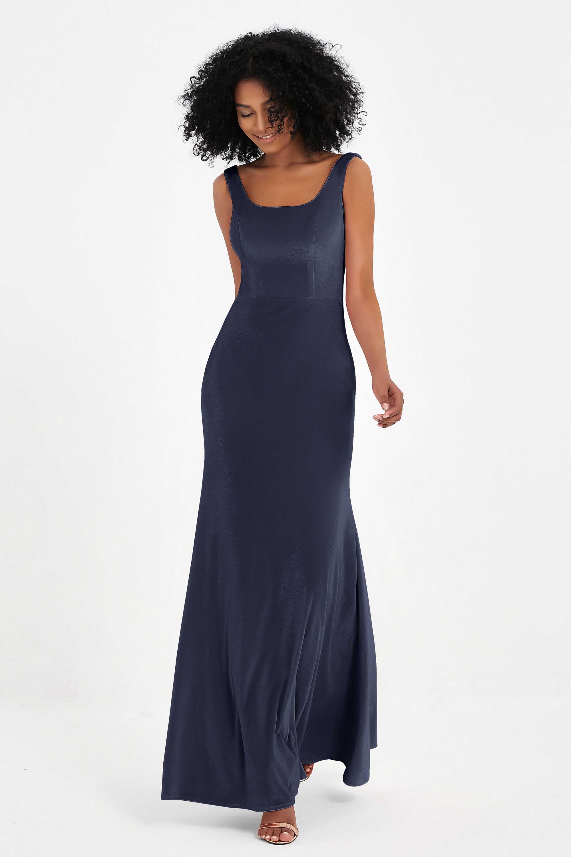 Scoop Sleeveless Velvet Long Formal Evening Dresses Sheath Bridesmaid Prom Party Gowns