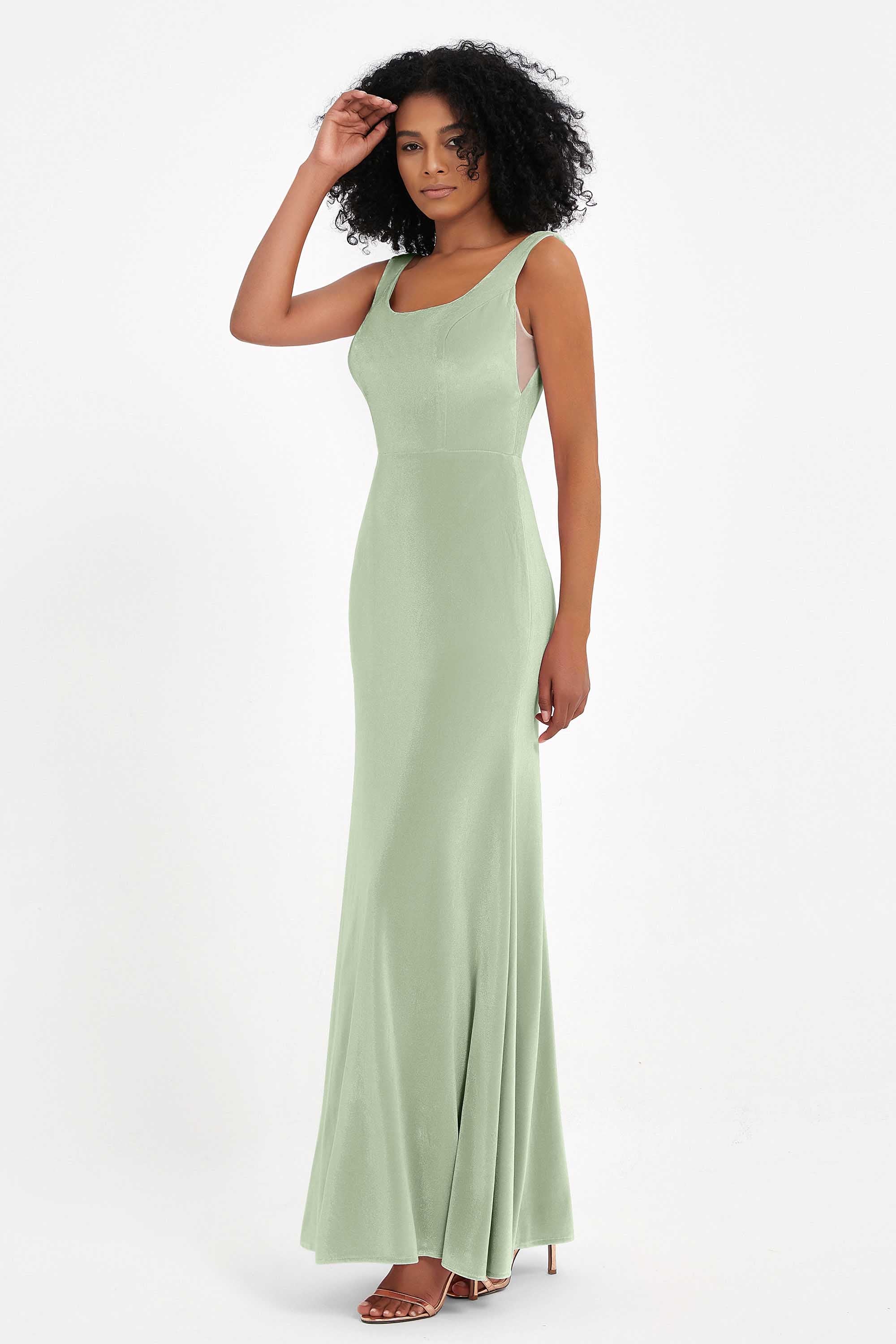 Scoop Sleeveless Velvet Long Formal Evening Dresses Sheath Bridesmaid Prom Party Gowns